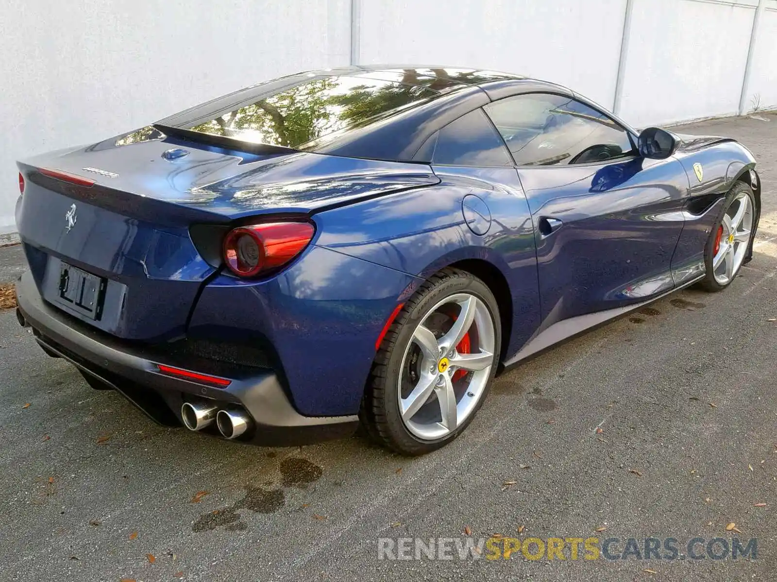 4 Photograph of a damaged car ZFF89FPA7K0241004 FERRARI PORTOFINO 2019