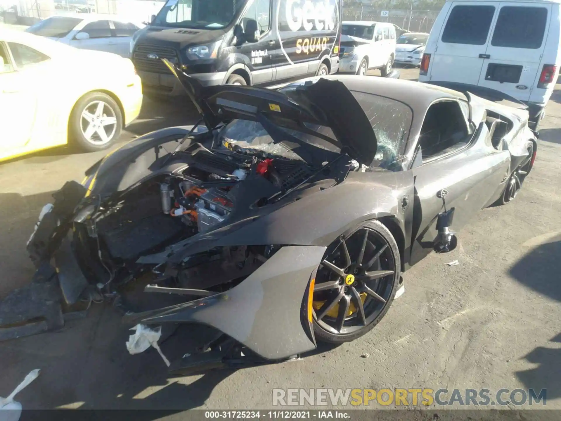 6 Photograph of a damaged car ZFF95NLA7N0271625 FERRARI SF 90 STRADALE 2022