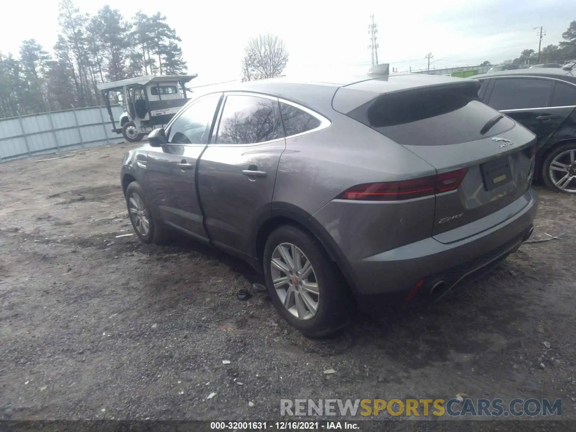 3 Фотография поврежденного автомобиля SADFJ2FX0K1Z63876 JAGUAR E-PACE 2019