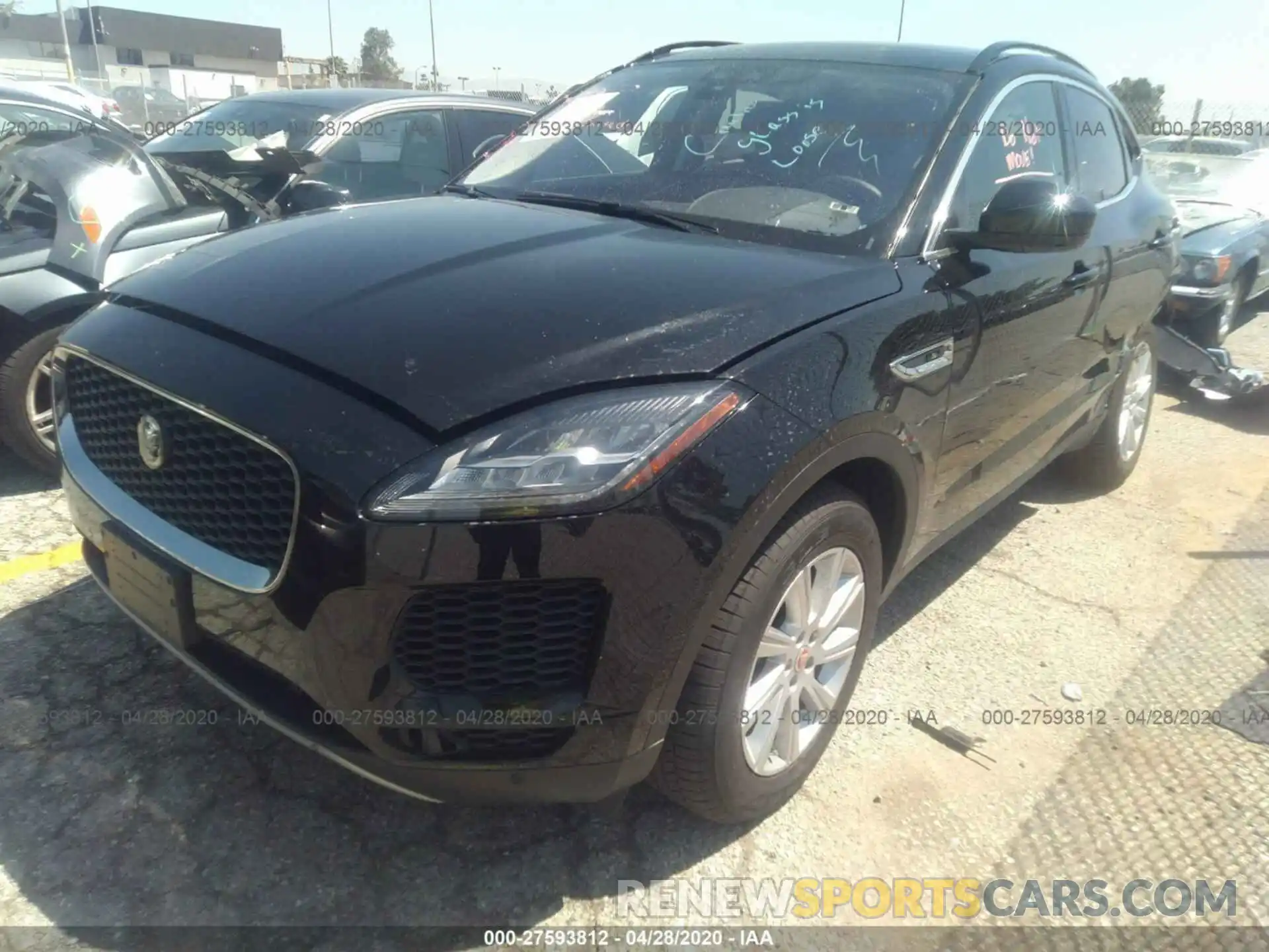 2 Фотография поврежденного автомобиля SADFJ2FX0K1Z68110 JAGUAR E-PACE 2019