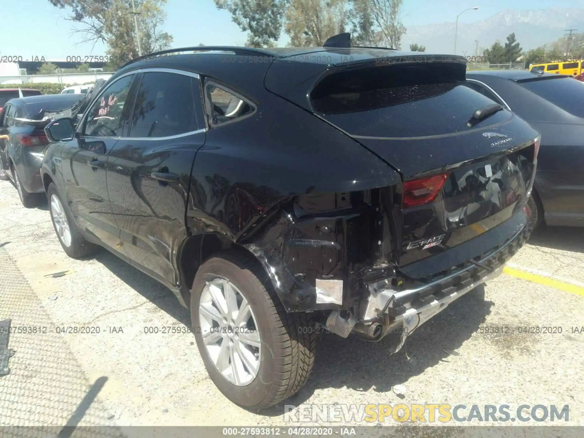 3 Photograph of a damaged car SADFJ2FX0K1Z68110 JAGUAR E-PACE 2019