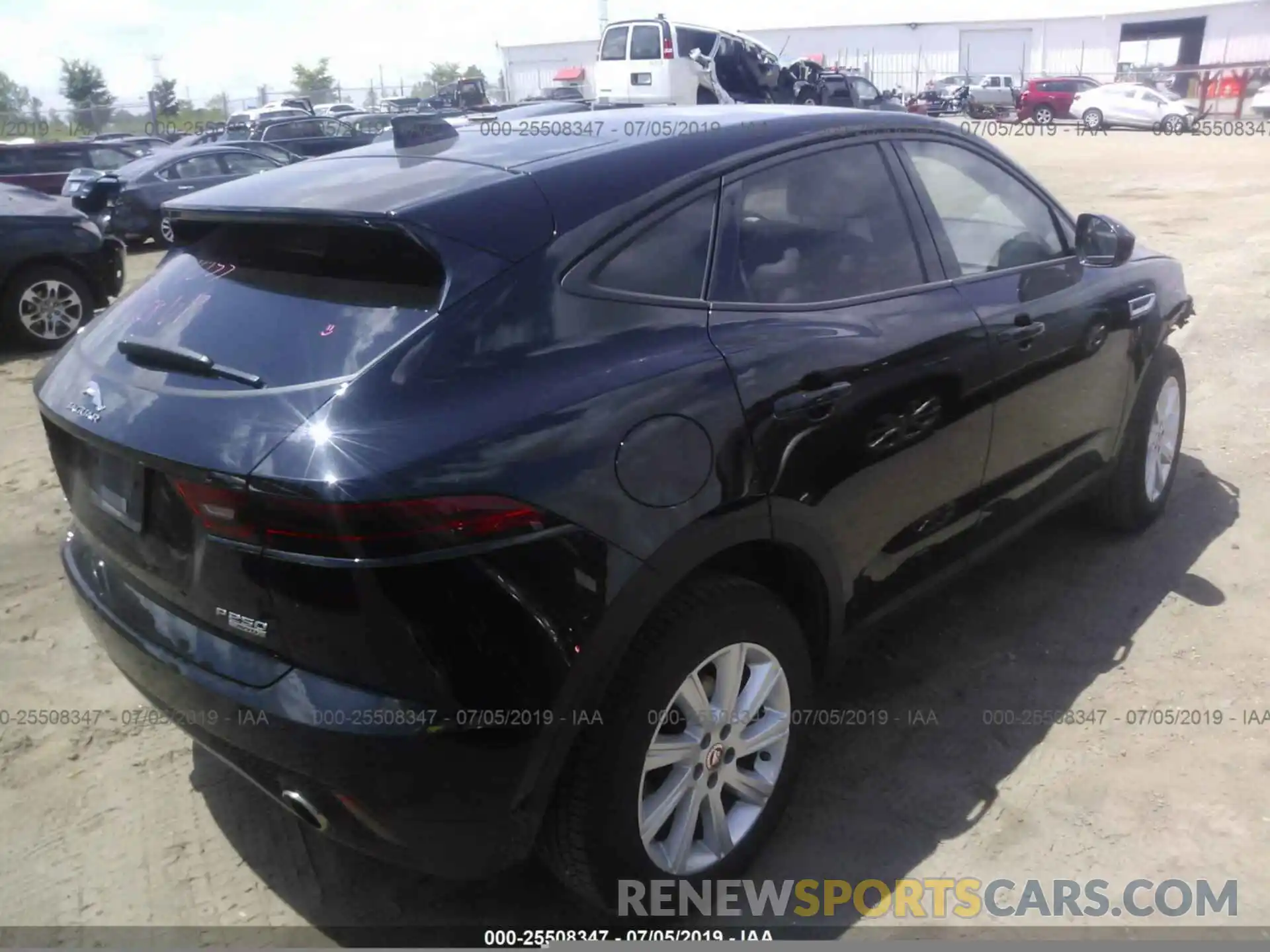 4 Photograph of a damaged car SADFJ2FX2K1Z39630 JAGUAR E-PACE 2019