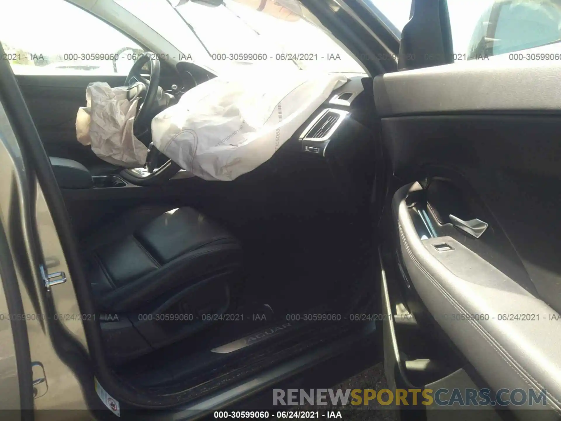 5 Photograph of a damaged car SADFJ2FX5K1Z38648 JAGUAR E-PACE 2019