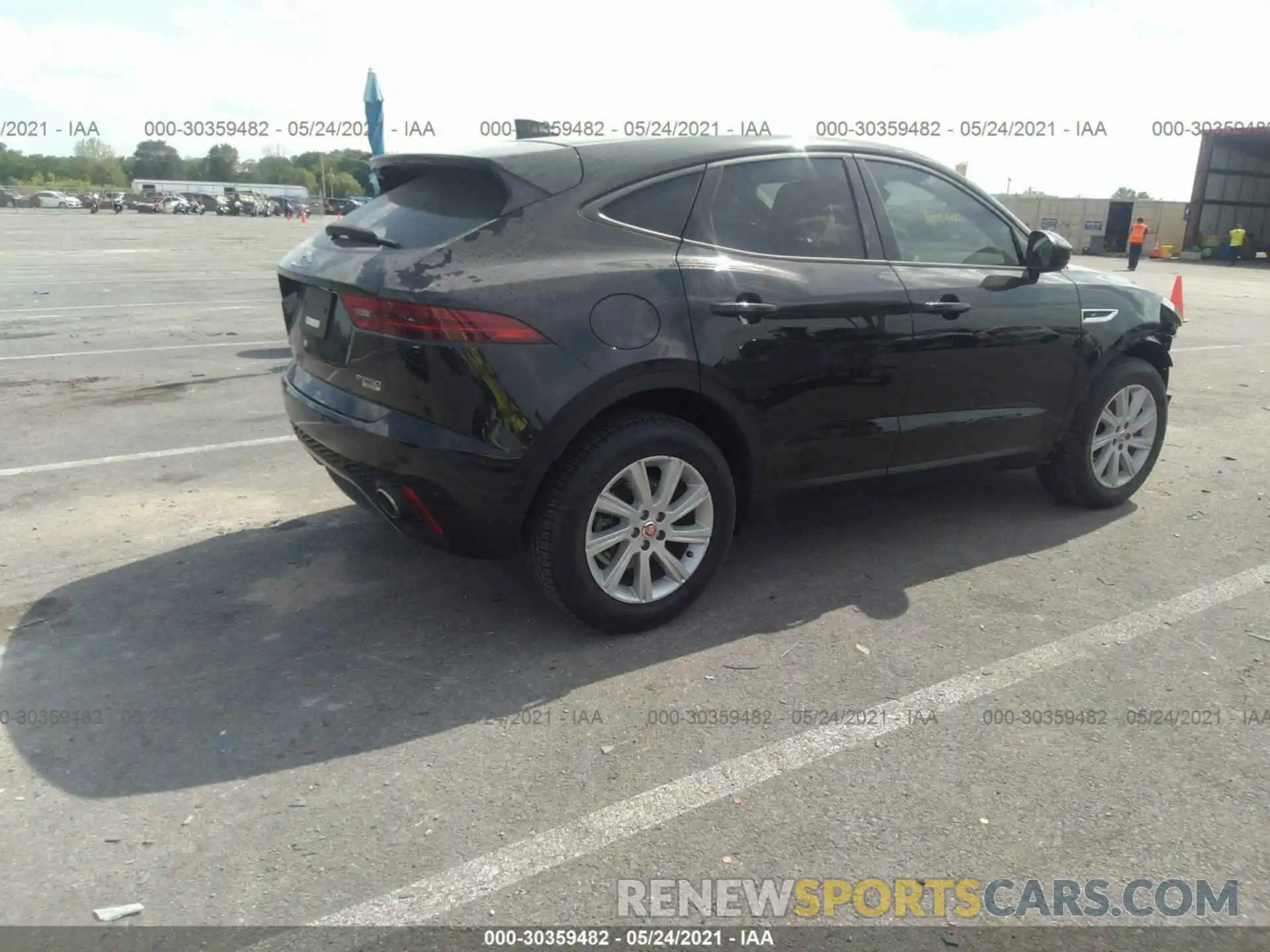 4 Photograph of a damaged car SADFJ2FX6K1Z38156 JAGUAR E-PACE 2019