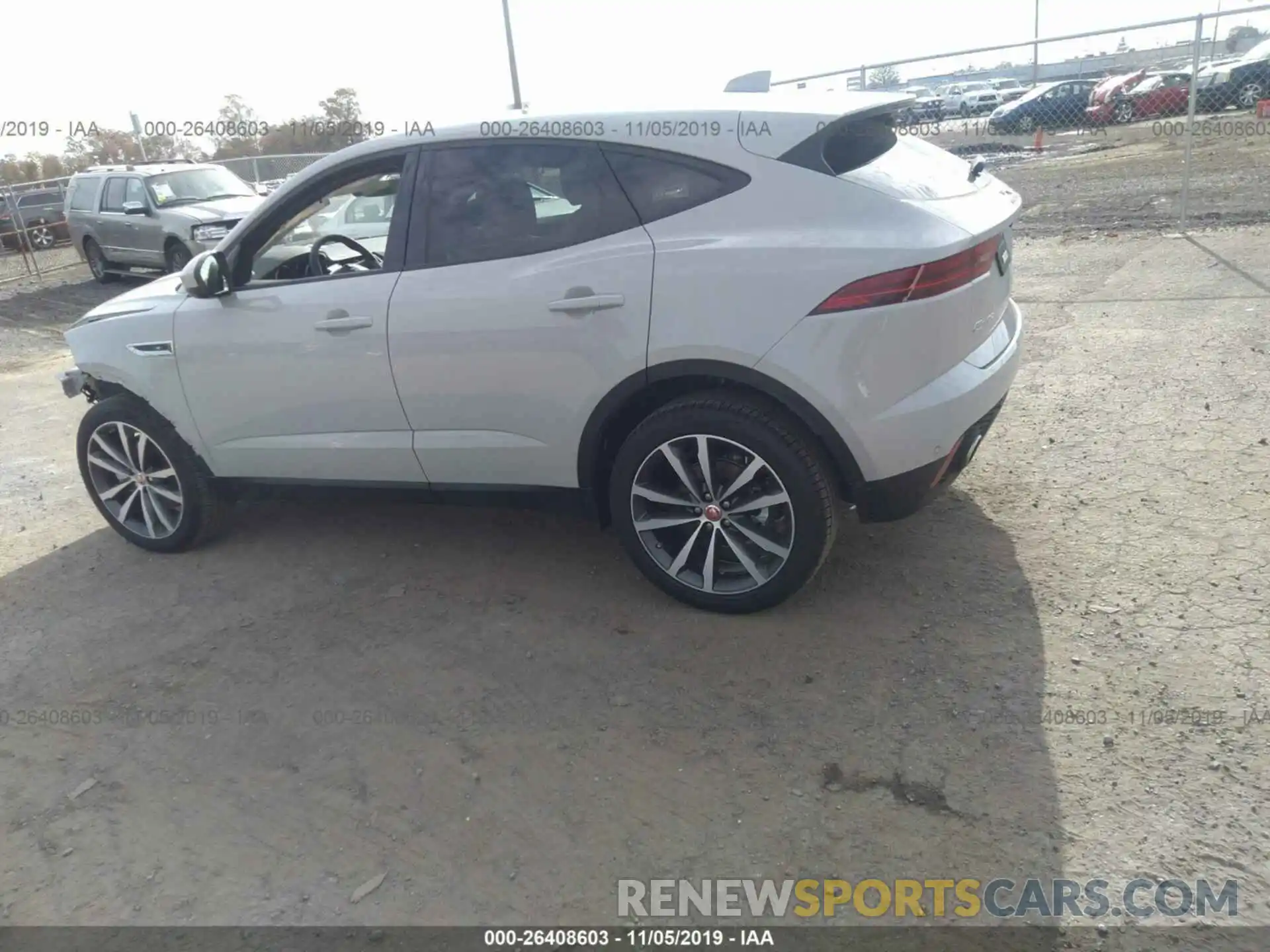 3 Photograph of a damaged car SADFJ2FX6K1Z55250 JAGUAR E-PACE 2019