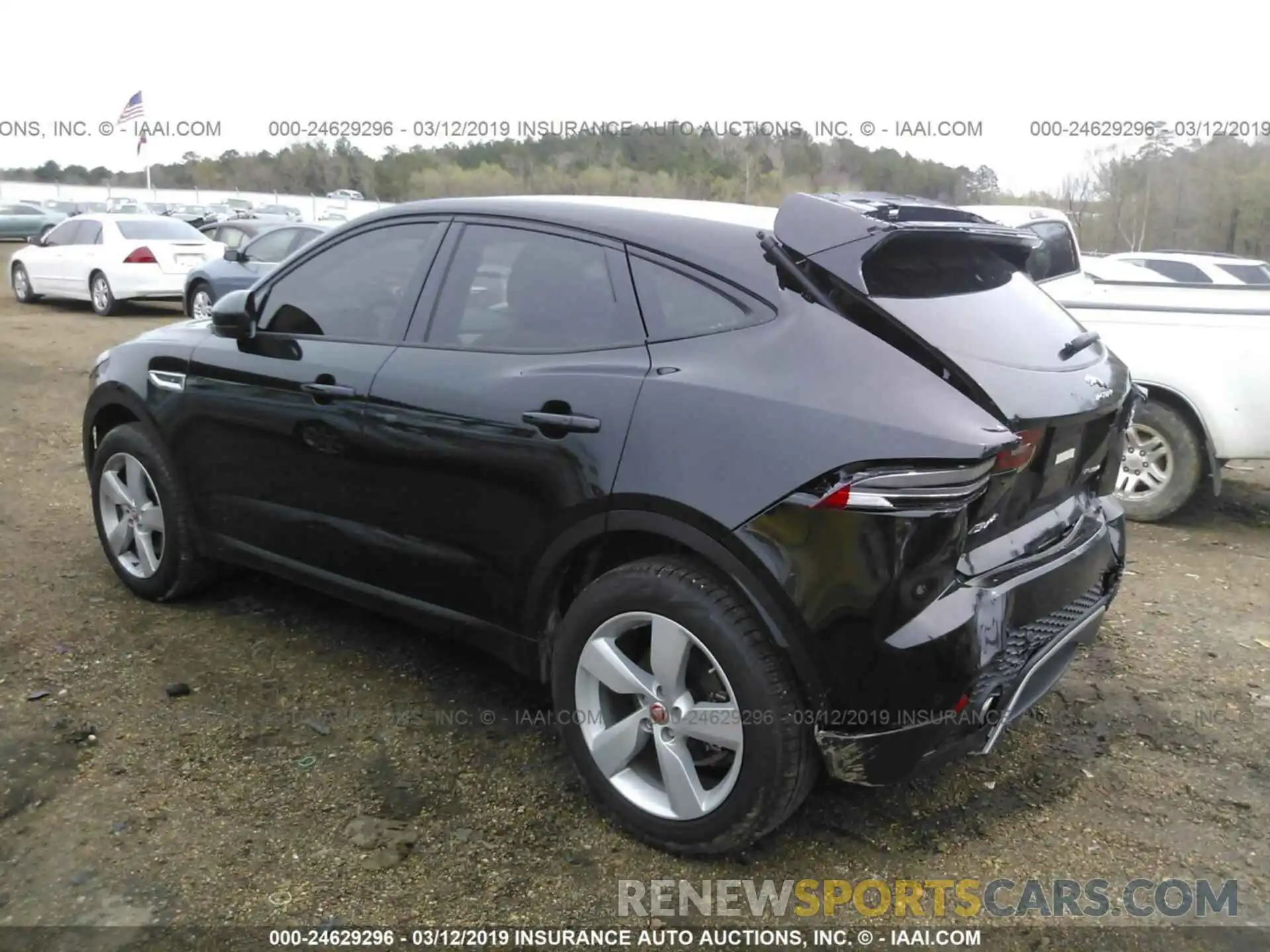 3 Фотография поврежденного автомобиля SADFJ2FX7K1Z37484 JAGUAR E-PACE 2019