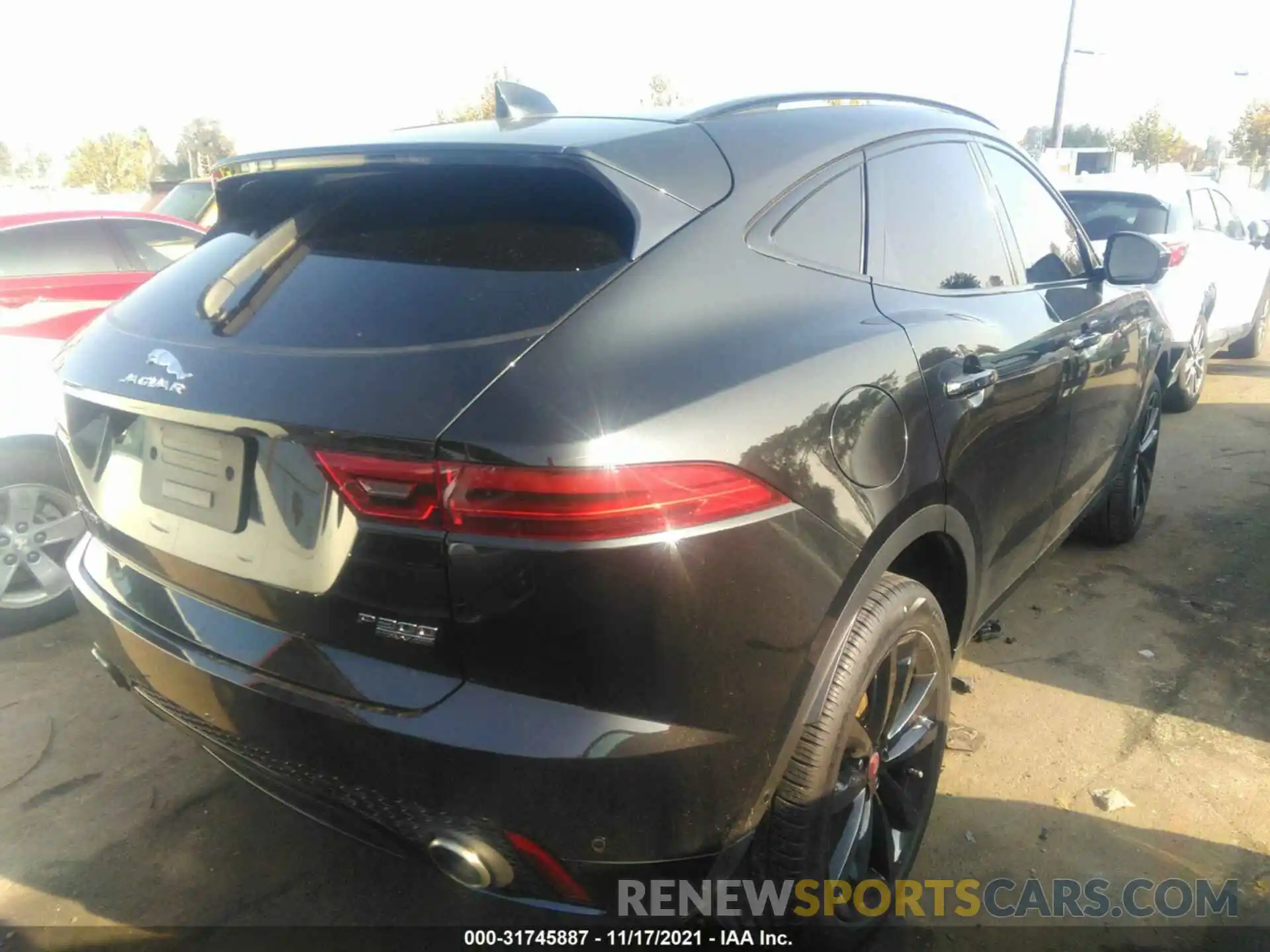 4 Фотография поврежденного автомобиля SADFL2GX0K1Z36606 JAGUAR E-PACE 2019