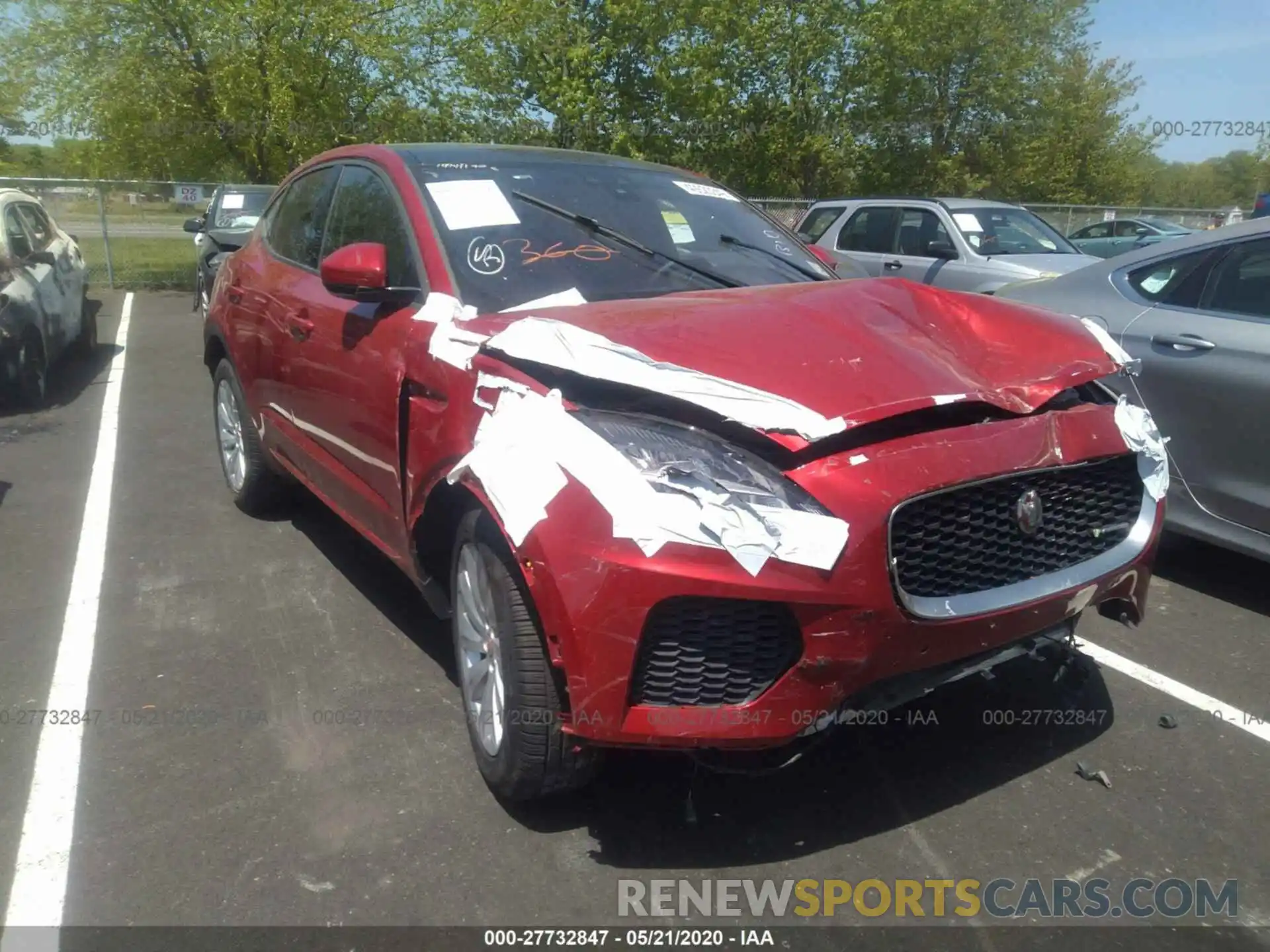 1 Photograph of a damaged car SADFL2GX7K1Z50129 JAGUAR E-PACE 2019