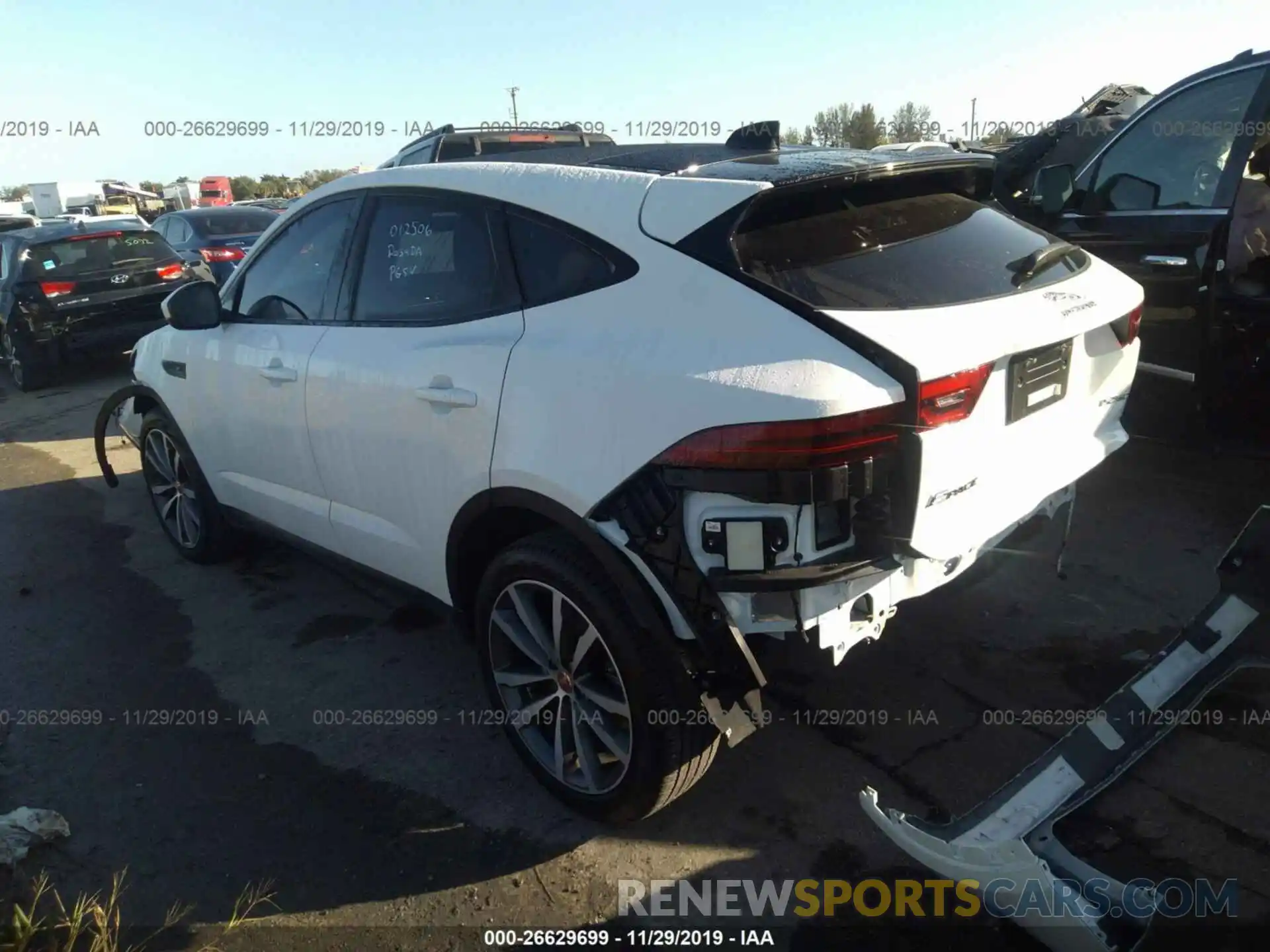 3 Photograph of a damaged car SADFP2FX0K1Z66906 JAGUAR E-PACE 2019