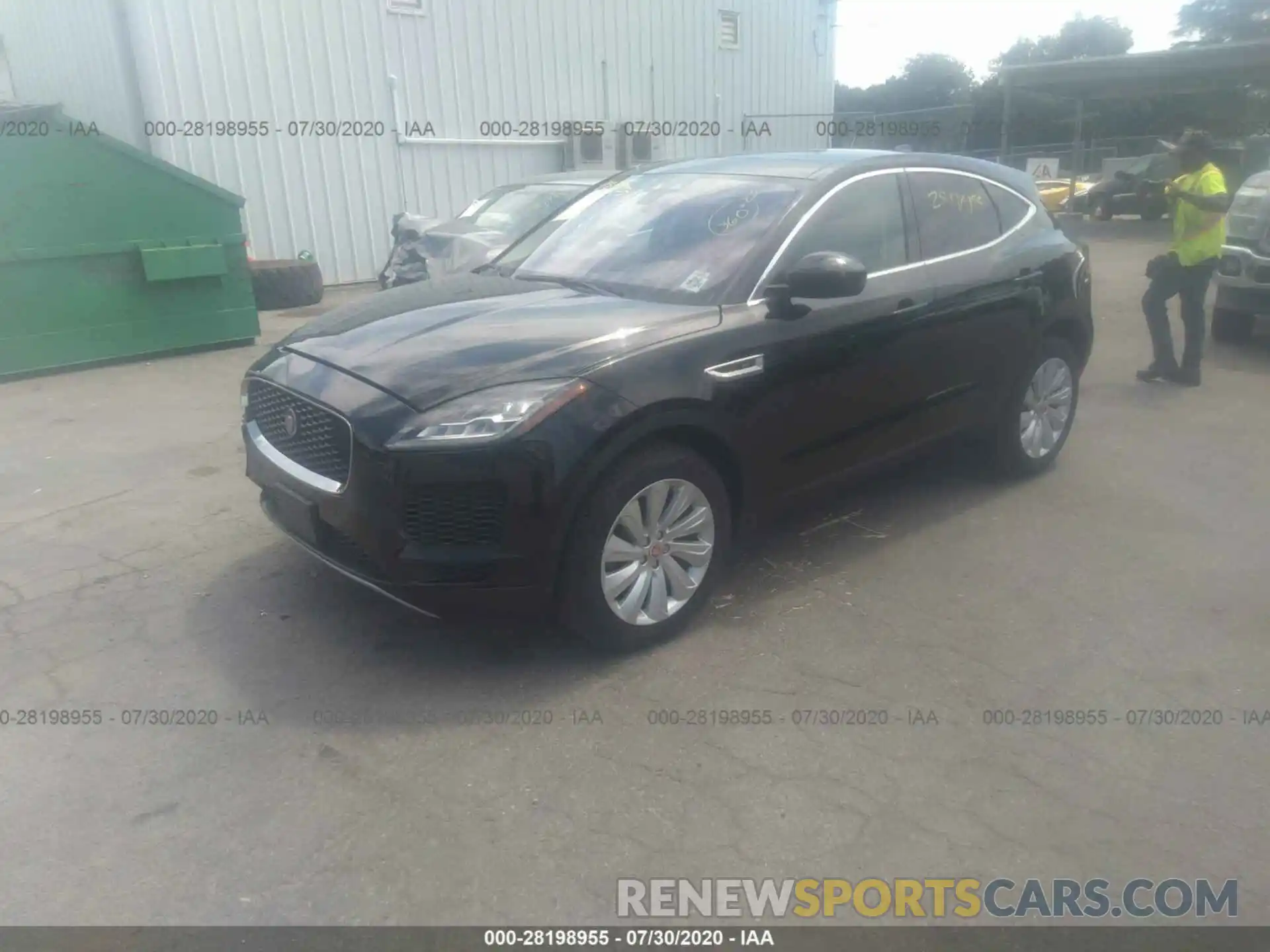 2 Фотография поврежденного автомобиля SADFP2FX2K1243885 JAGUAR E-PACE 2019