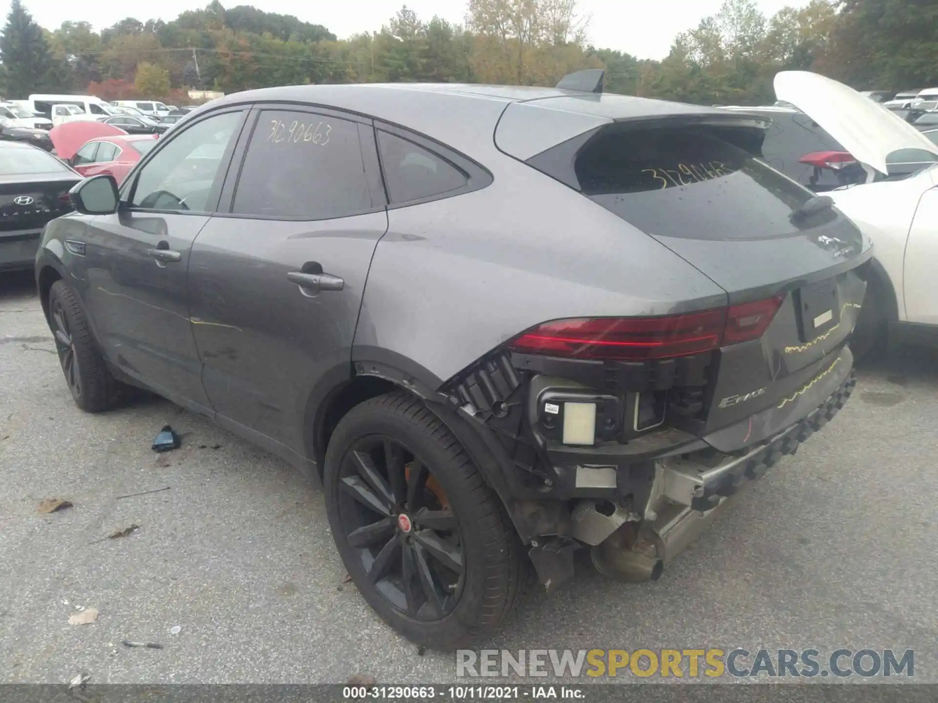 3 Photograph of a damaged car SADF12FX5L1Z76074 JAGUAR E-PACE 2020