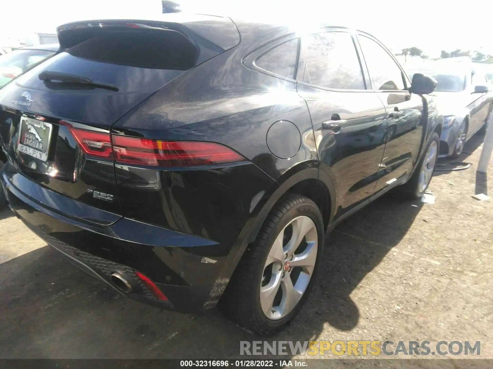 4 Photograph of a damaged car SADFK2FX3L1006429 JAGUAR E-PACE 2020