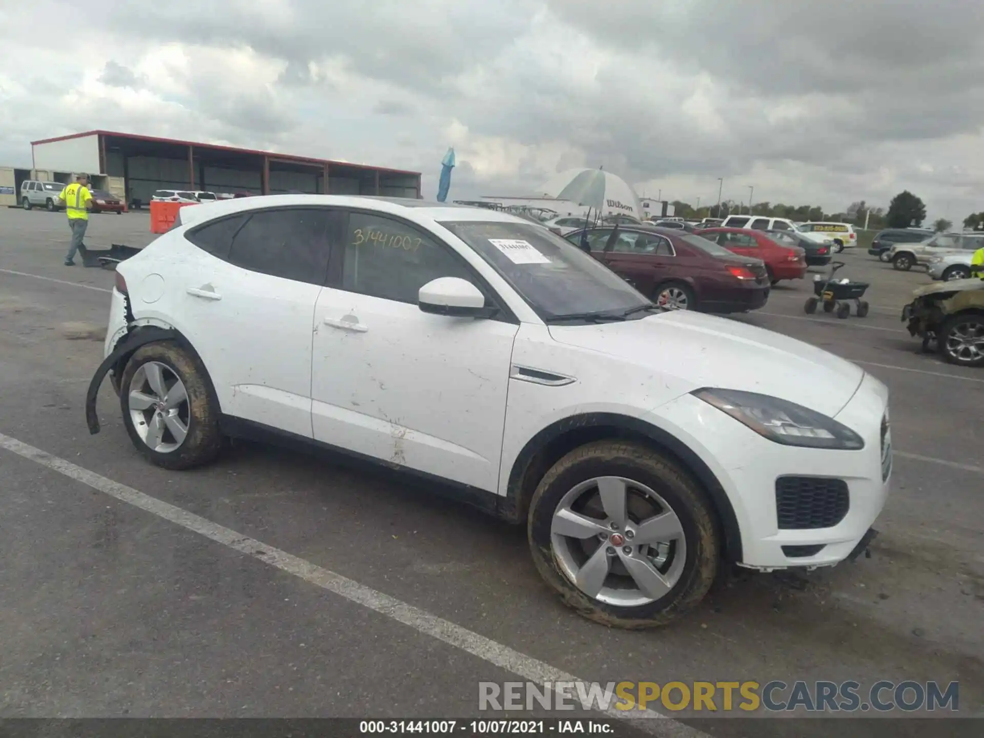 1 Фотография поврежденного автомобиля SADFK2FX9L1Z80898 JAGUAR E-PACE 2020