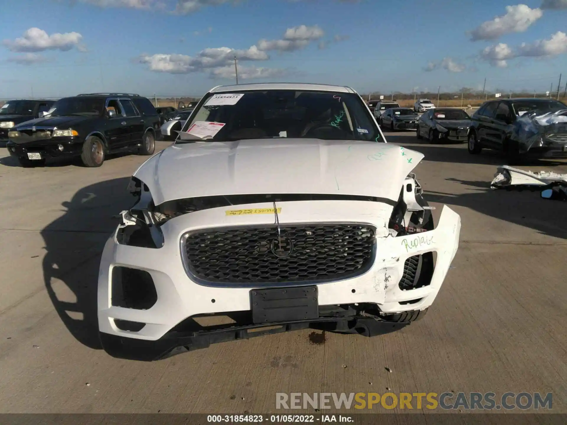 6 Photograph of a damaged car SADFK2FXXL1Z82529 JAGUAR E-PACE 2020