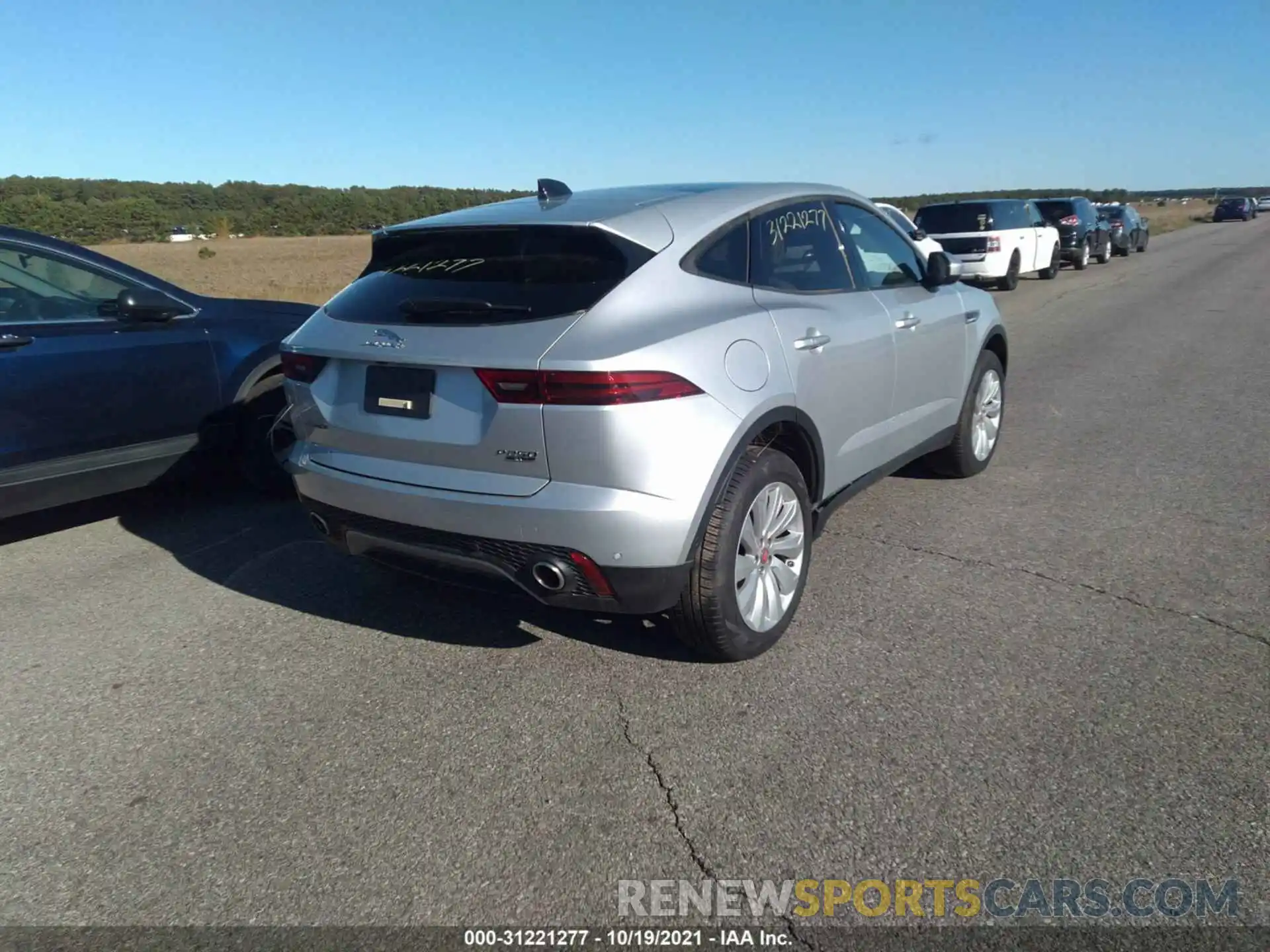 4 Photograph of a damaged car SADFP2FX1L1Z85935 JAGUAR E-PACE 2020