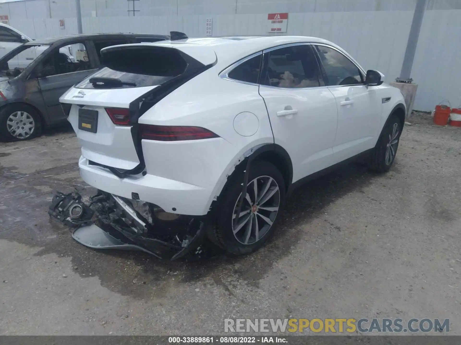 4 Фотография поврежденного автомобиля SADFP2FX2N1031522 JAGUAR E-PACE 2022