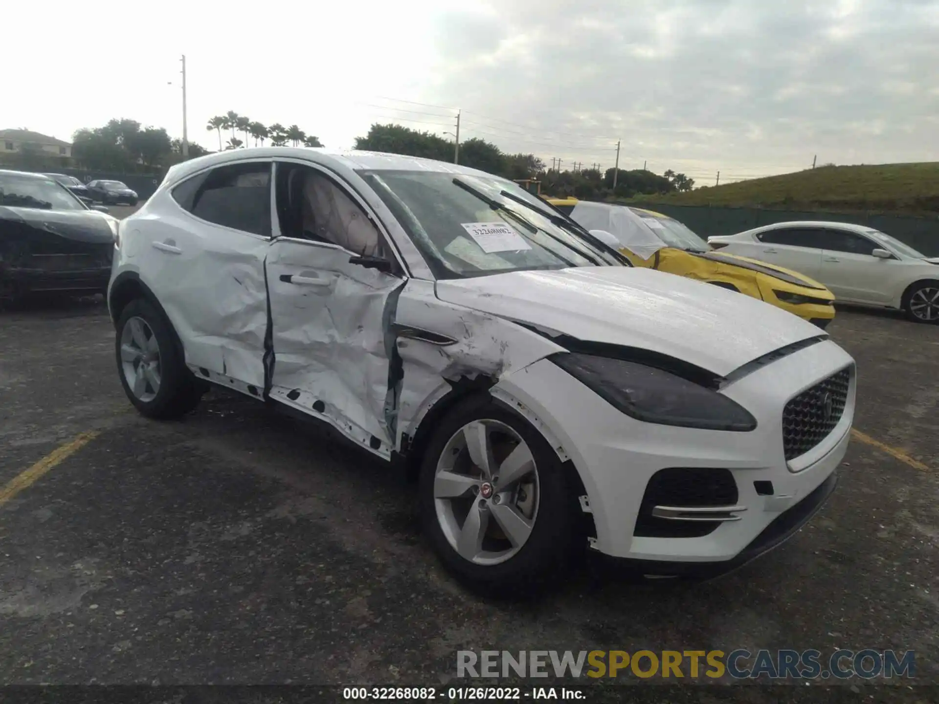 1 Photograph of a damaged car SADFP2FX9N1028858 JAGUAR E-PACE 2022