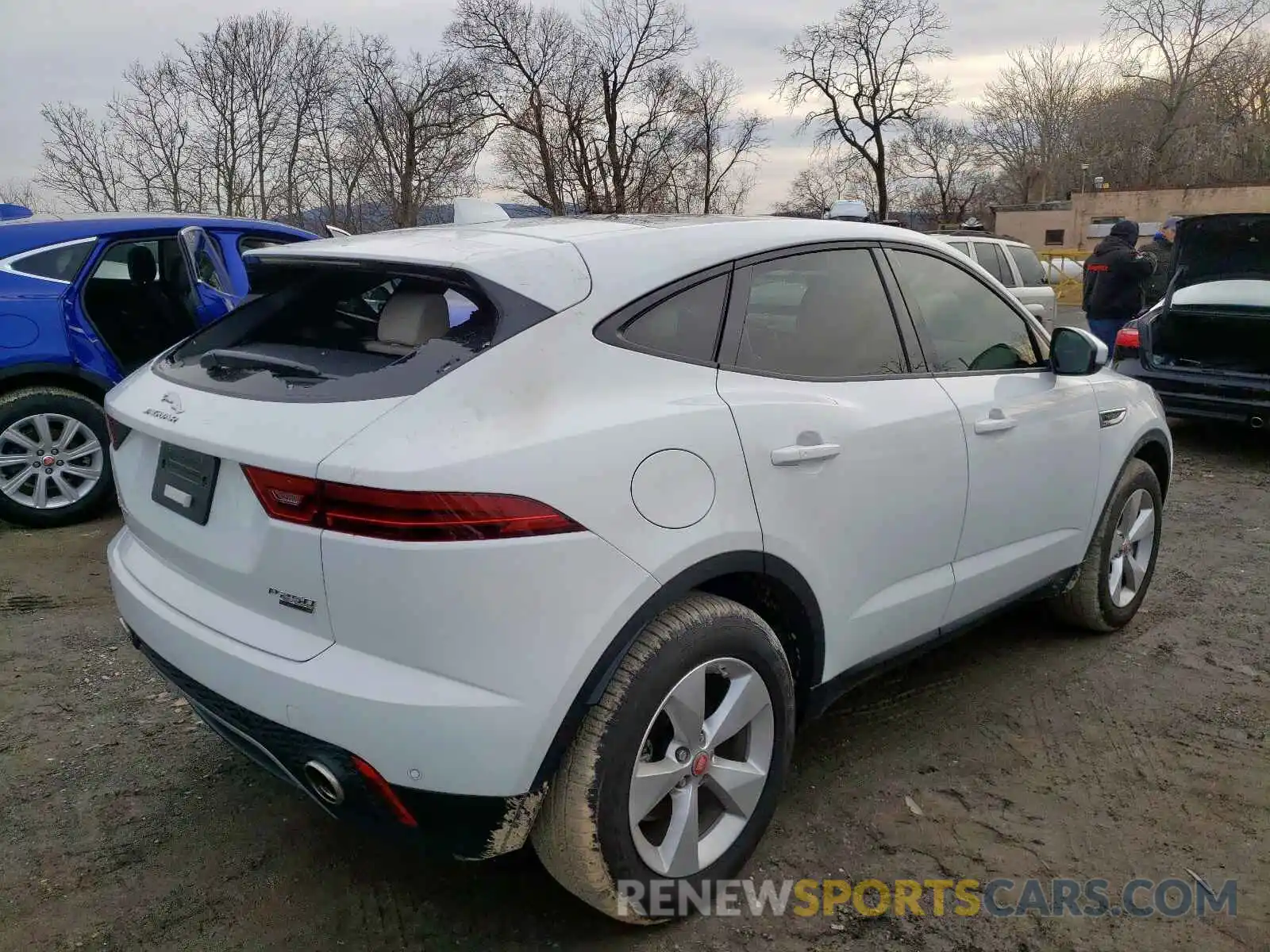 4 Фотография поврежденного автомобиля SADFJ2FX9K1Z55341 JAGUAR E-PACE S 2019