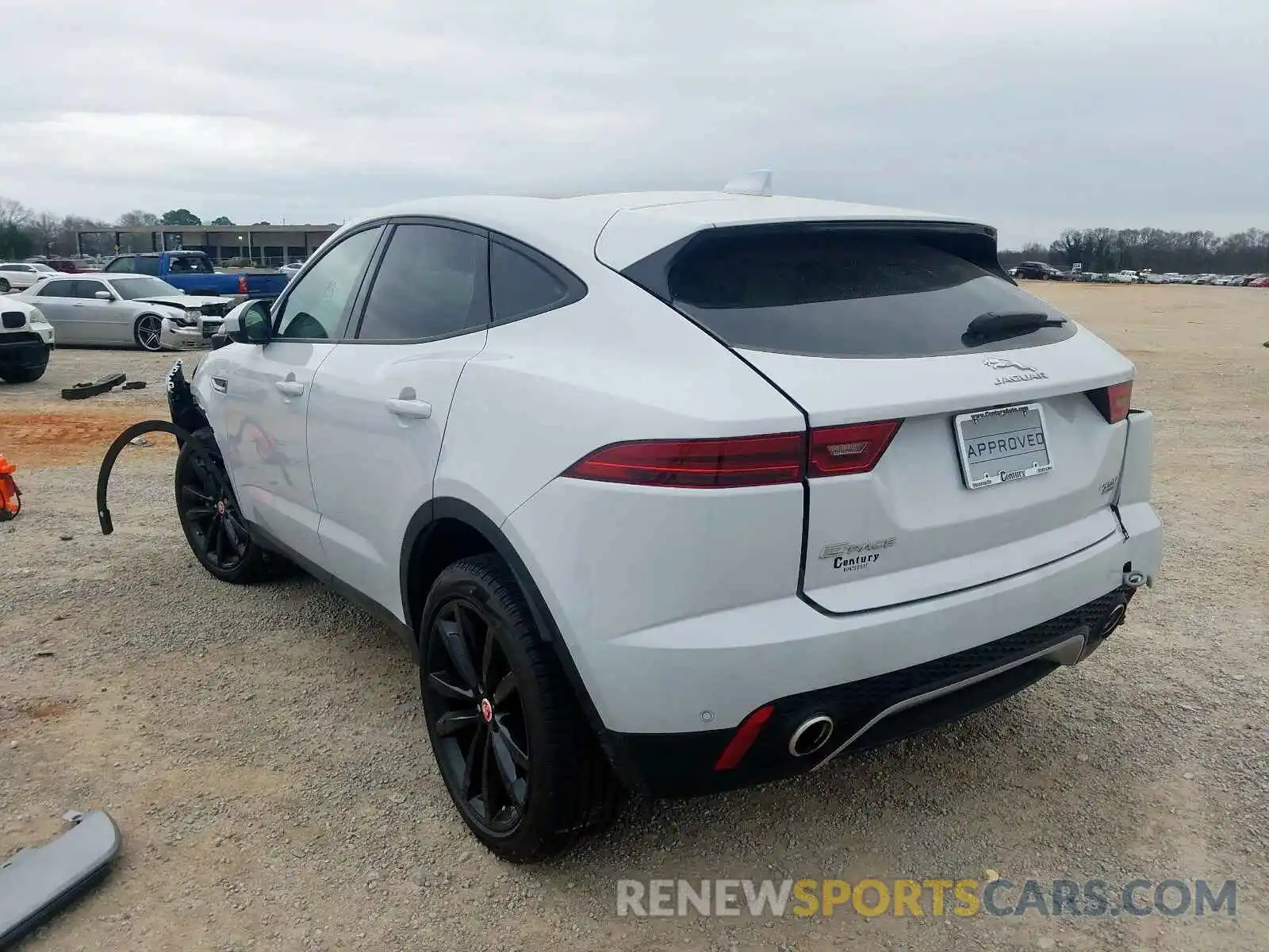 3 Фотография поврежденного автомобиля SADFP2FX0K1Z42850 JAGUAR E-PACE SE 2019