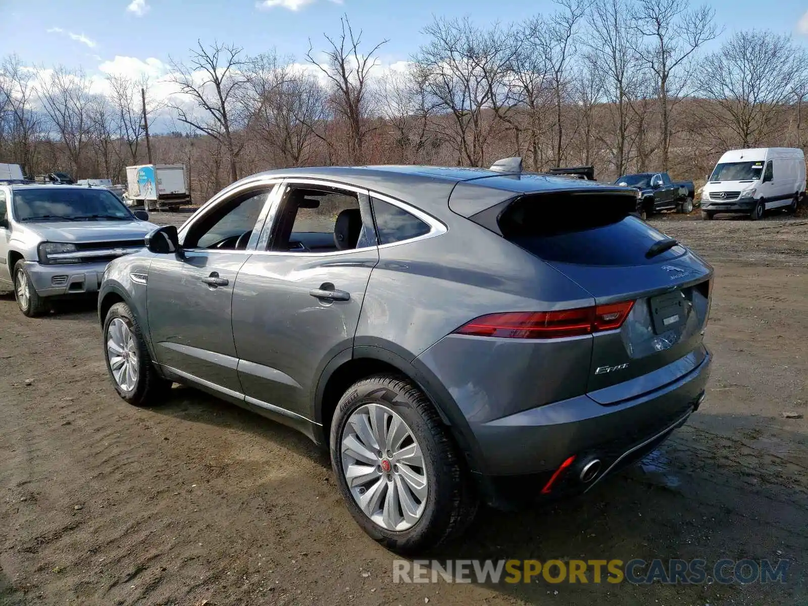 3 Фотография поврежденного автомобиля SADFP2FX1K1Z44963 JAGUAR E-PACE SE 2019