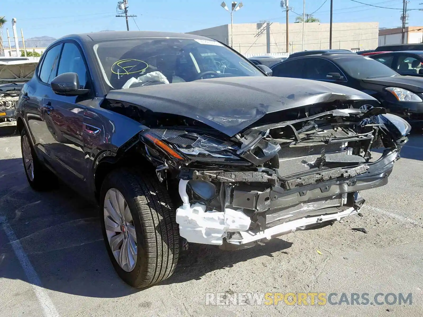 1 Photograph of a damaged car SADFP2FX6K1Z39273 JAGUAR E-PACE SE 2019