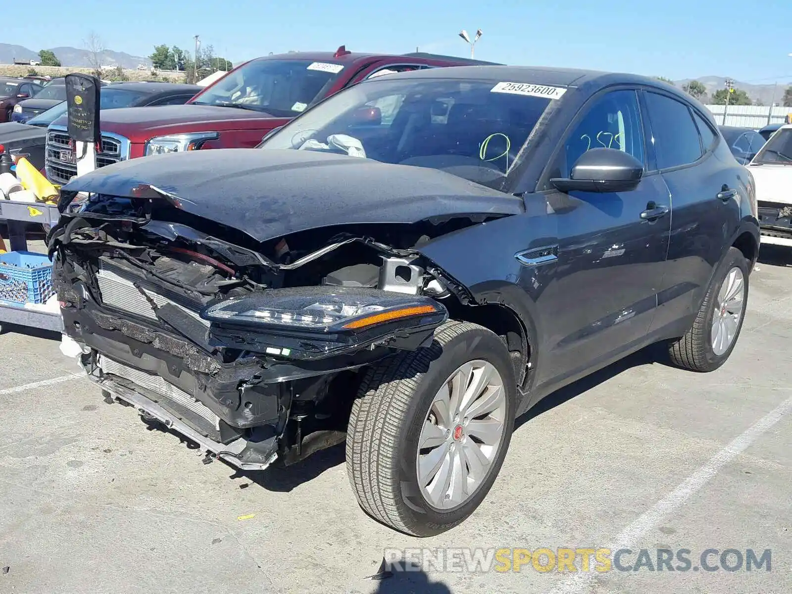 2 Photograph of a damaged car SADFP2FX6K1Z39273 JAGUAR E-PACE SE 2019