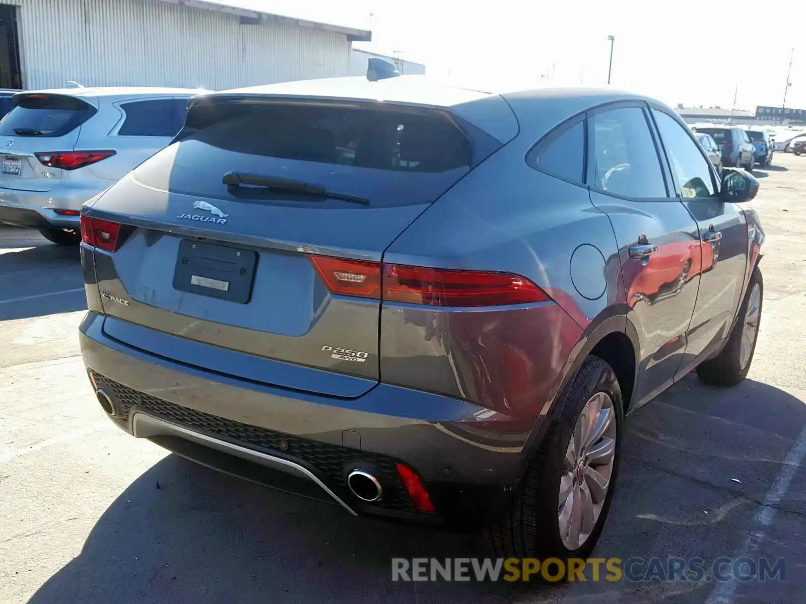 4 Photograph of a damaged car SADFP2FX6K1Z39273 JAGUAR E-PACE SE 2019