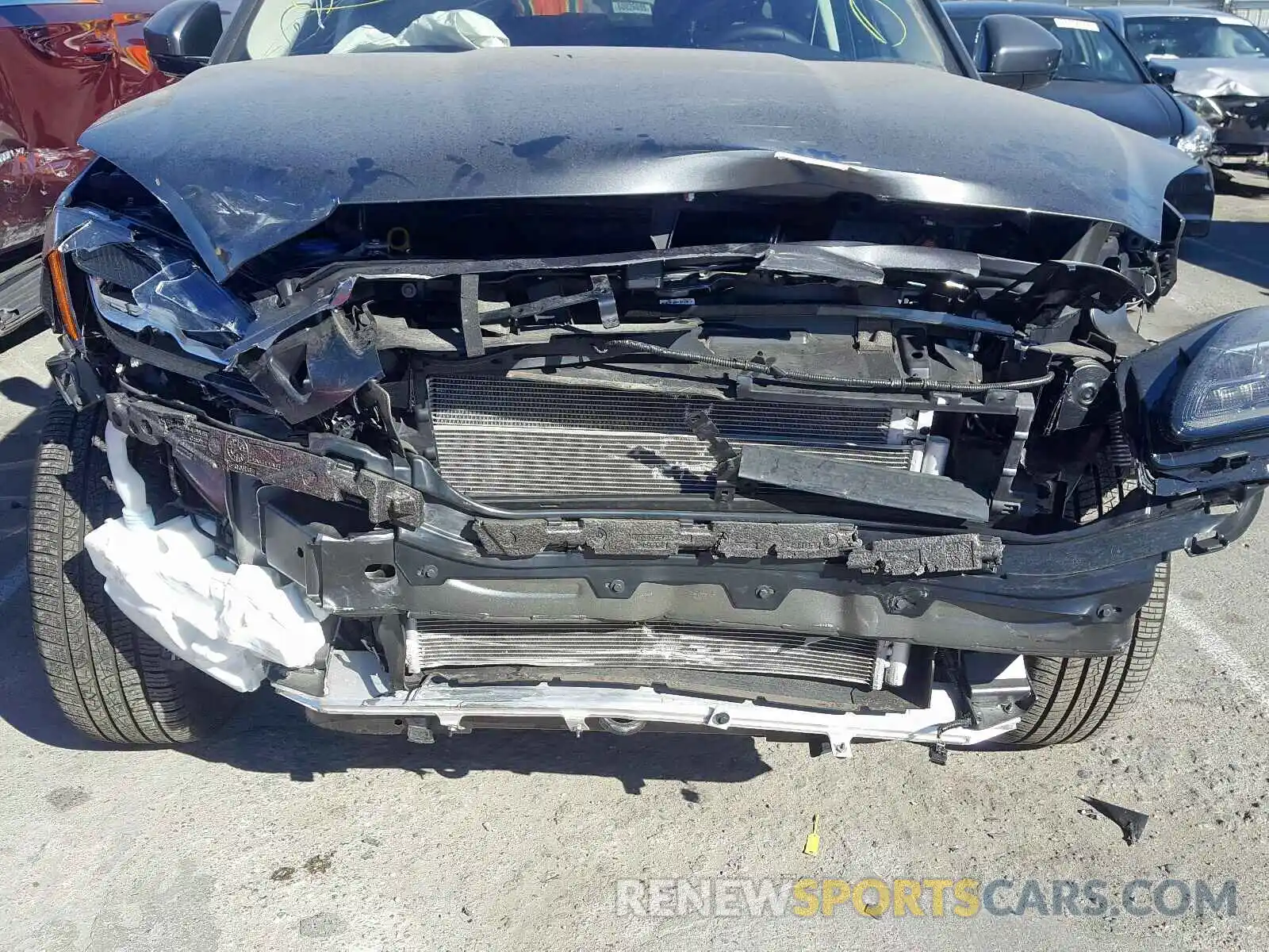 9 Photograph of a damaged car SADFP2FX6K1Z39273 JAGUAR E-PACE SE 2019