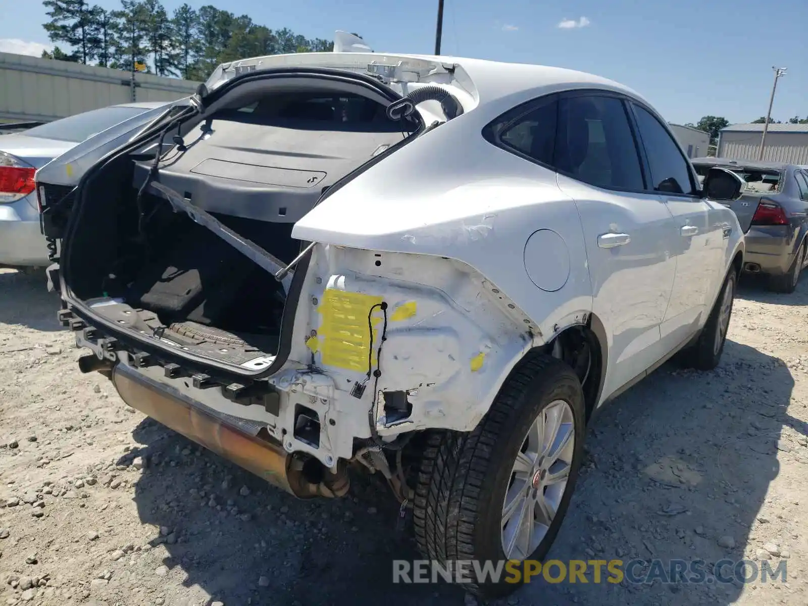 4 Photograph of a damaged car SADFJ2FX3K1Z42410 JAGUAR ETYPE 2019