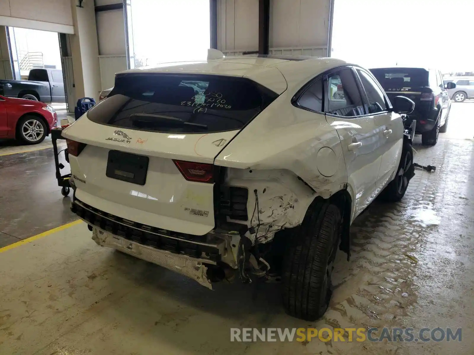 4 Photograph of a damaged car SADFP2FX5K1Z64570 JAGUAR ETYPE 2019