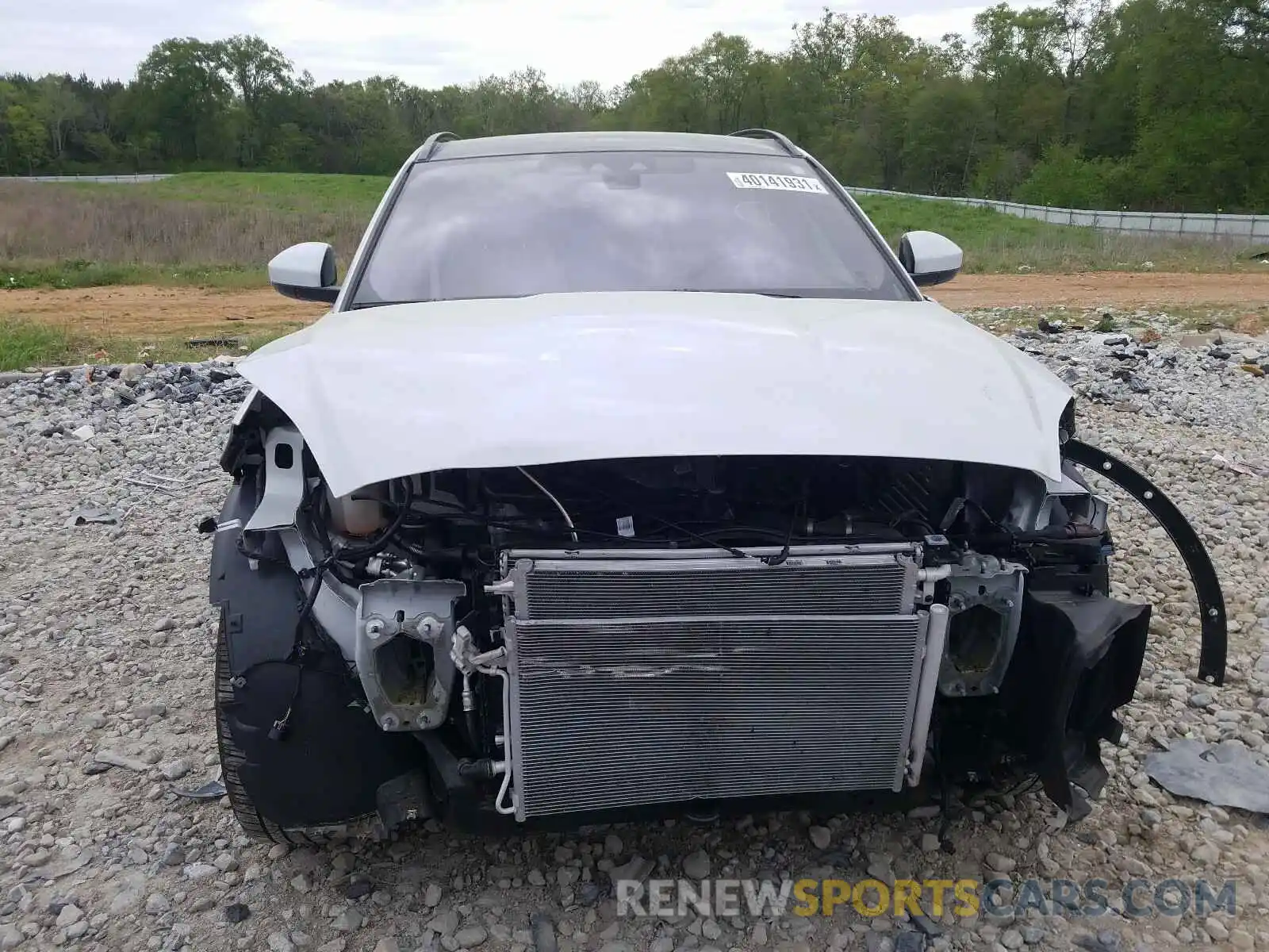 9 Photograph of a damaged car SADFT2GX5K1Z38707 JAGUAR ETYPE 2019