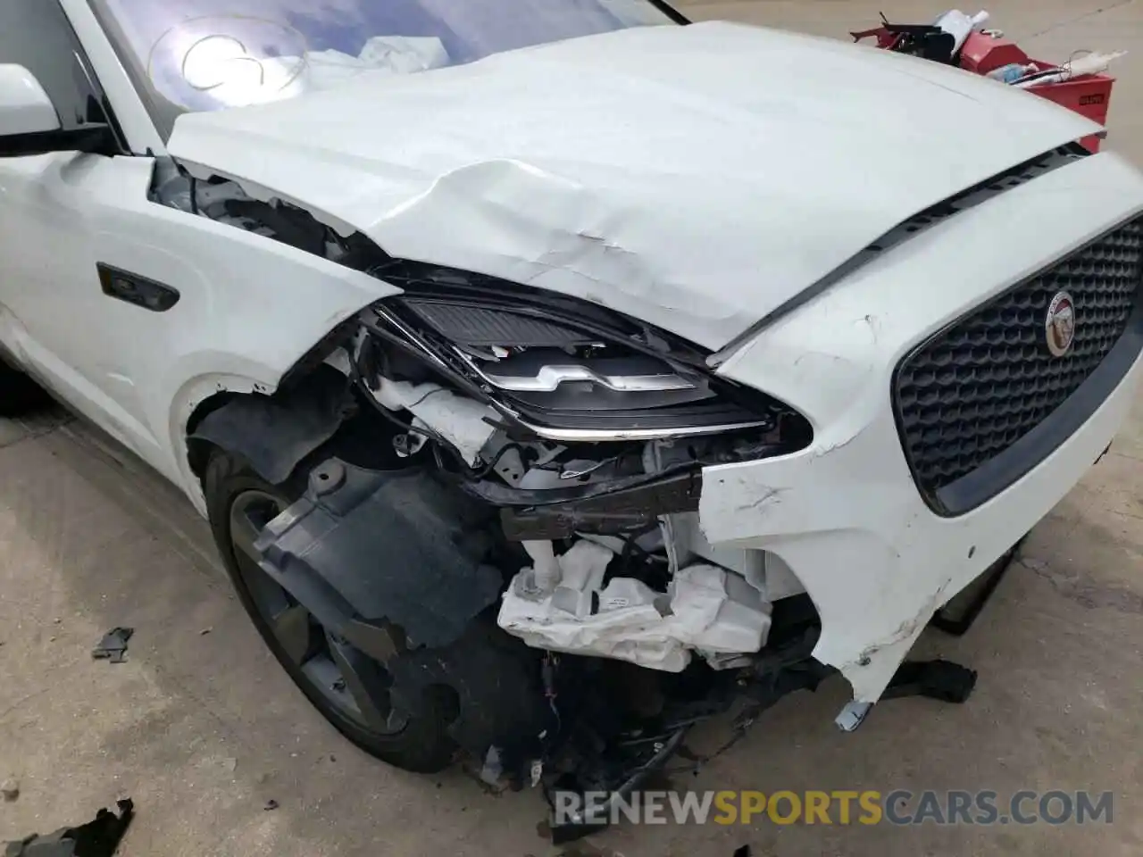 9 Photograph of a damaged car SADFP2FX0L1013761 JAGUAR ETYPE 2020