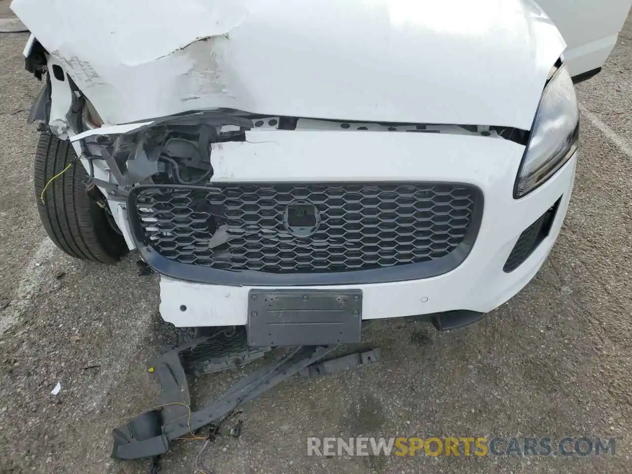 12 Photograph of a damaged car SADFP2FX5L1Z90409 JAGUAR ETYPE 2020