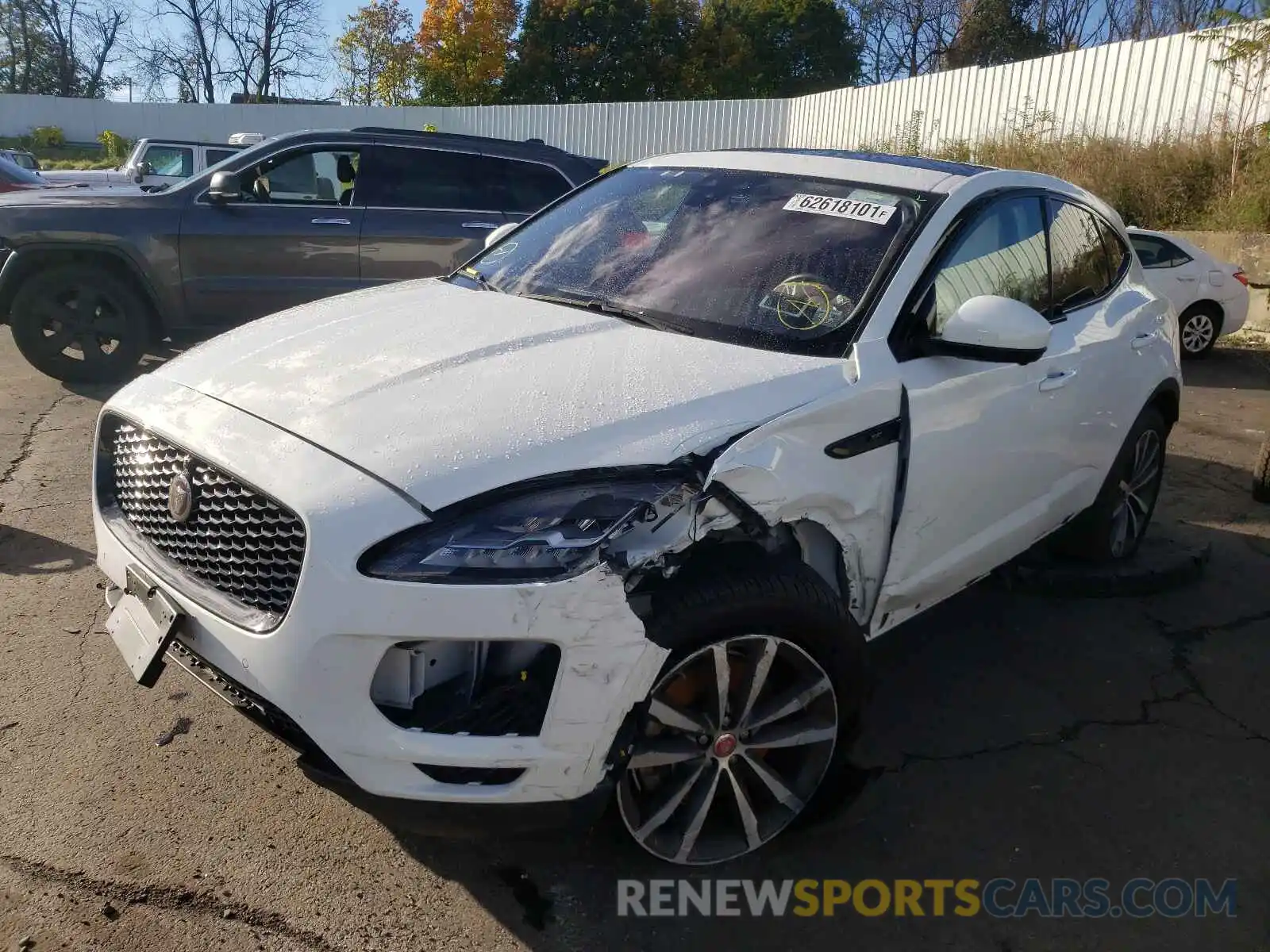 2 Photograph of a damaged car SADFP2FXXL1Z82015 JAGUAR ETYPE 2020