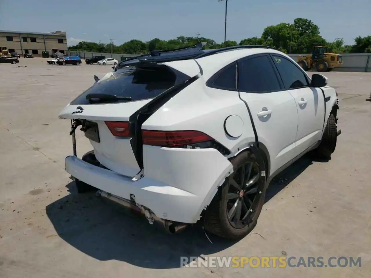 4 Photograph of a damaged car SADFP2FX2N1030290 JAGUAR ETYPE 2022