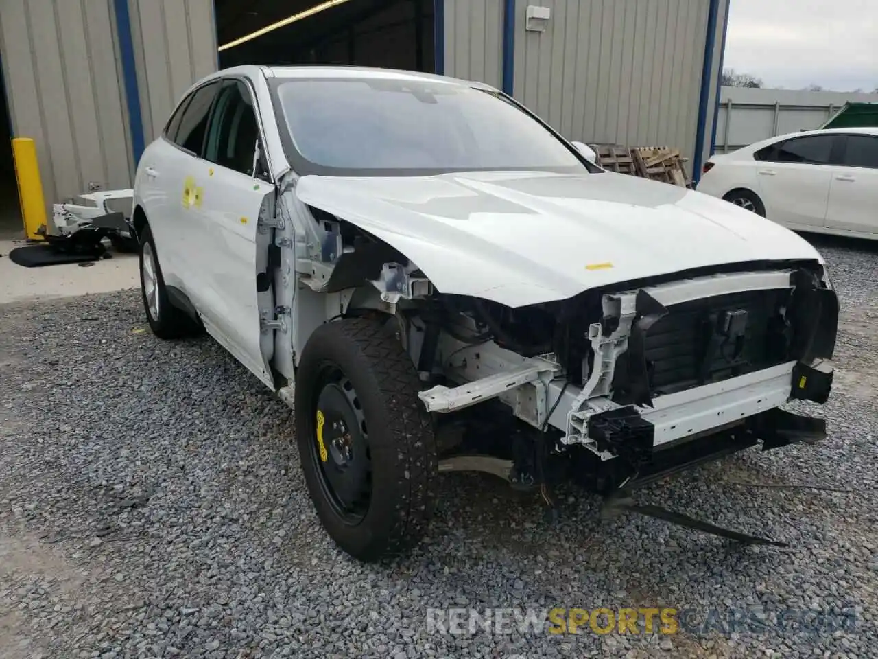 1 Photograph of a damaged car SADCJ2FX0KA609990 JAGUAR F-PACE 2019