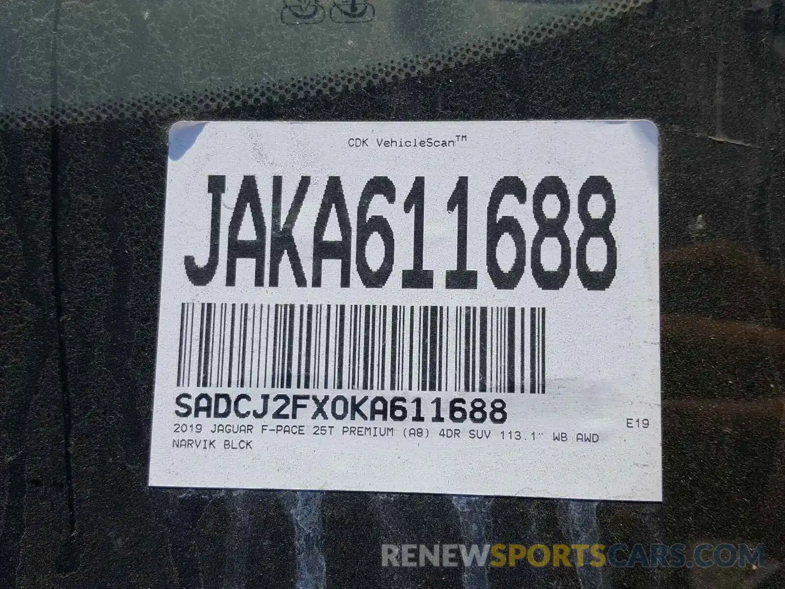 10 Photograph of a damaged car SADCJ2FX0KA611688 JAGUAR F-PACE 2019