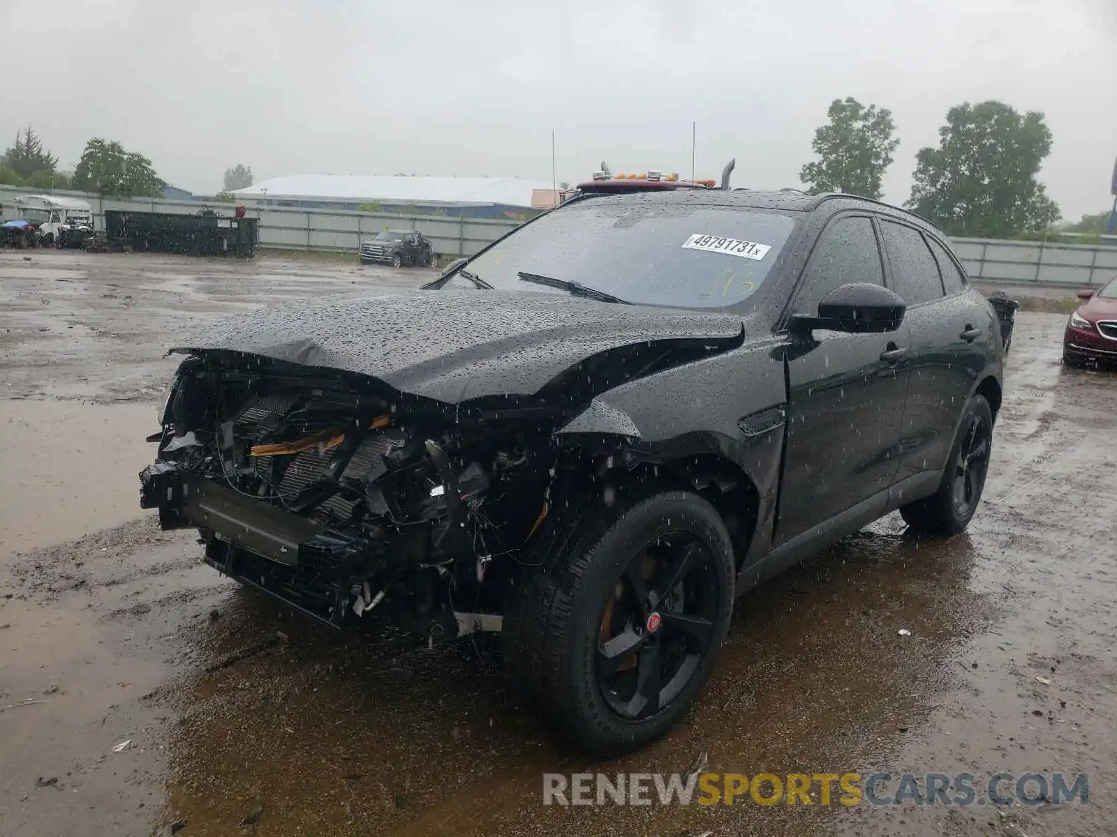 2 Фотография поврежденного автомобиля SADCJ2FX1KA368411 JAGUAR F-PACE 2019