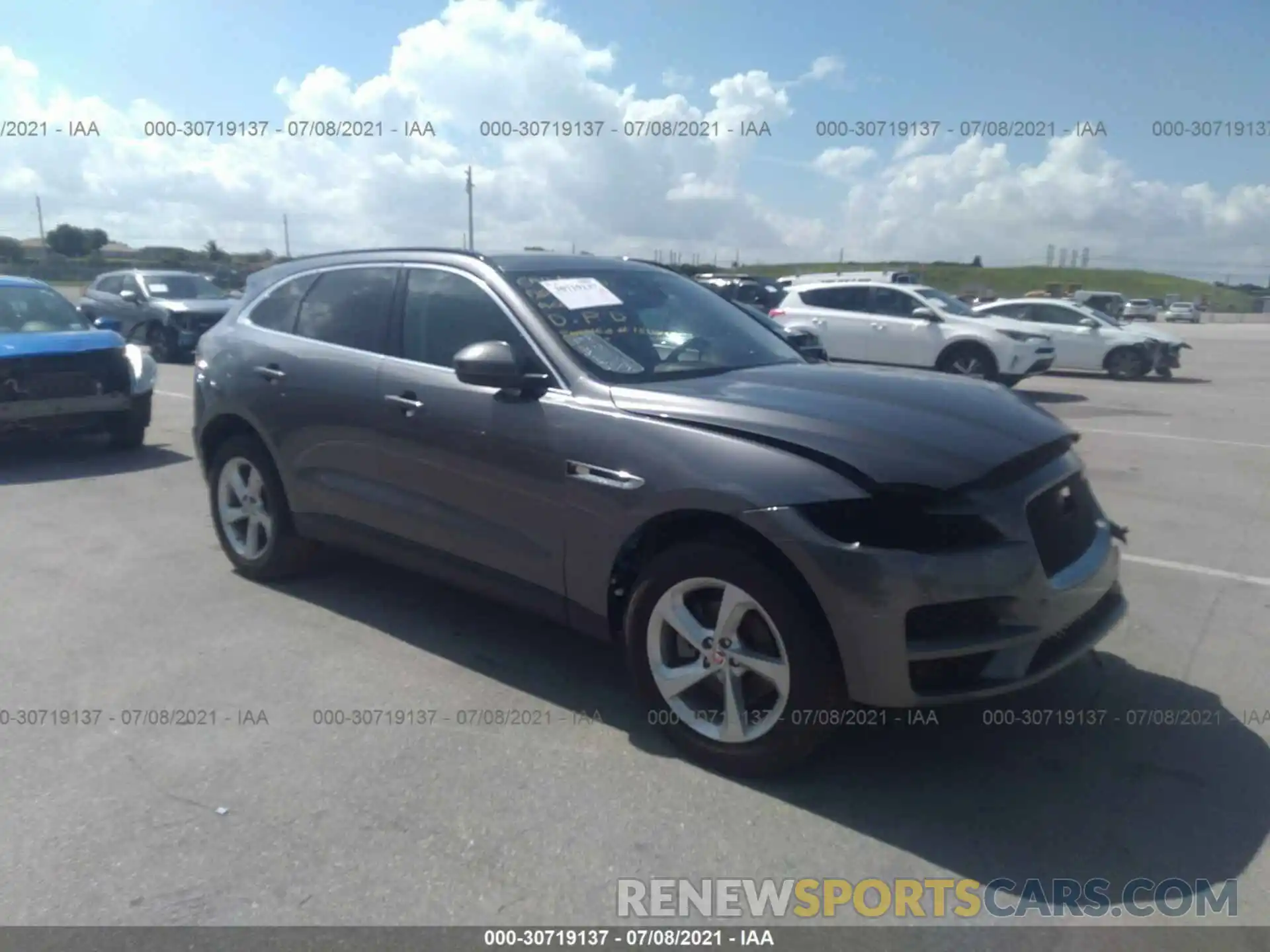 1 Фотография поврежденного автомобиля SADCJ2FX1KA368750 JAGUAR F-PACE 2019