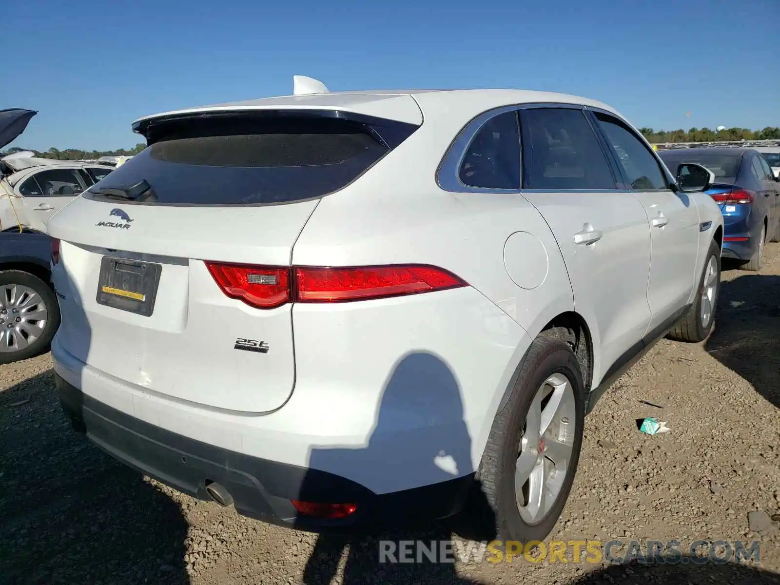 4 Фотография поврежденного автомобиля SADCJ2FX2KA399506 JAGUAR F-PACE 2019