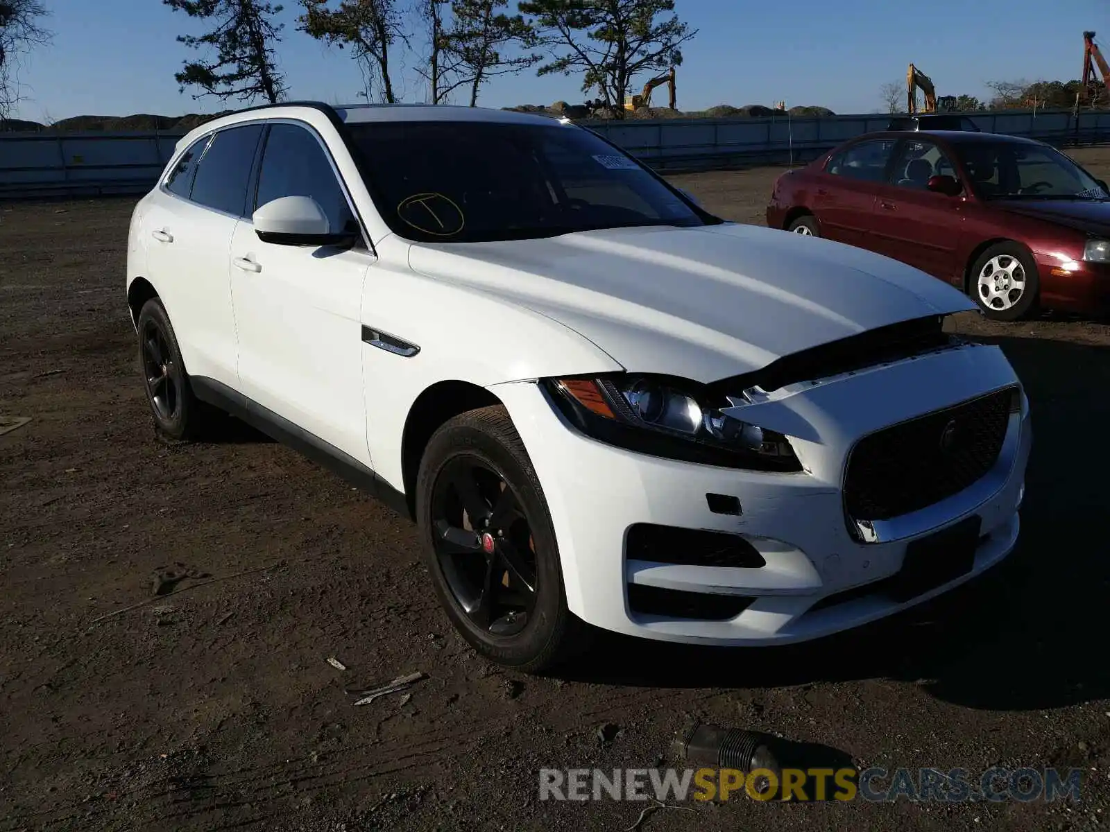 1 Photograph of a damaged car SADCJ2FX2KA601504 JAGUAR F-PACE 2019