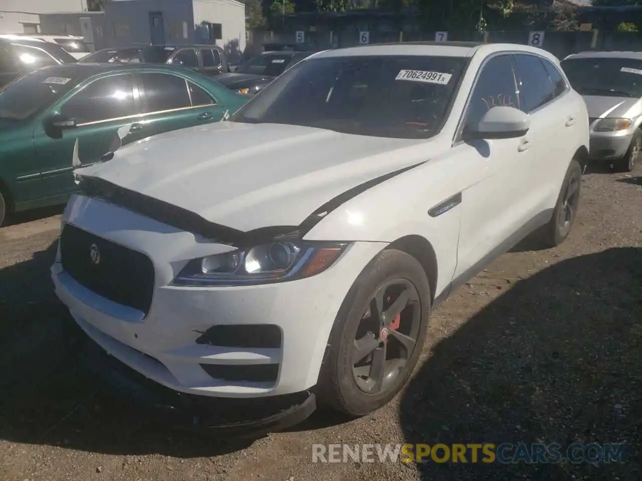 2 Фотография поврежденного автомобиля SADCJ2FX2KA607254 JAGUAR F-PACE 2019