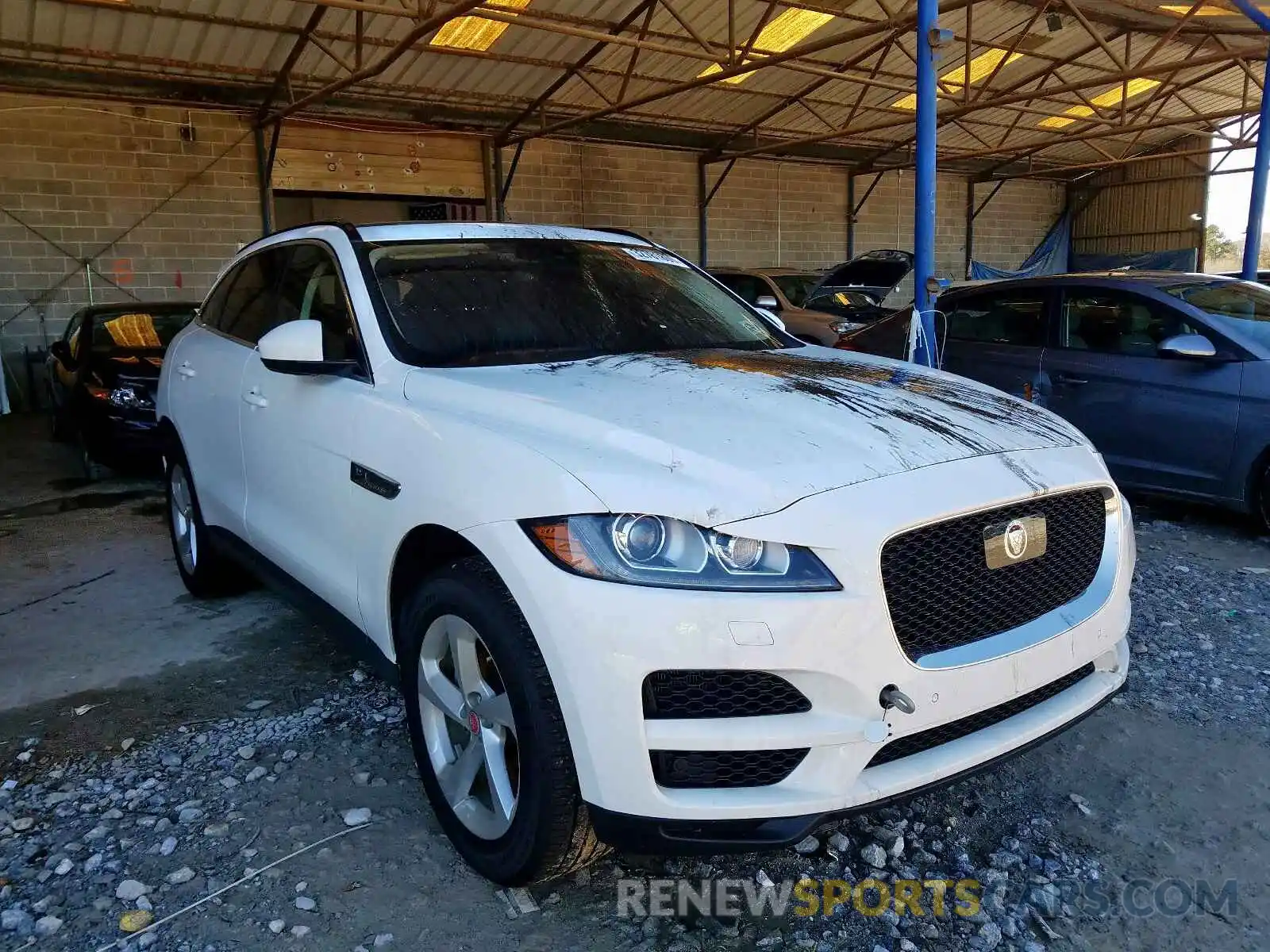 1 Photograph of a damaged car SADCJ2FX3KA368653 JAGUAR F-PACE 2019