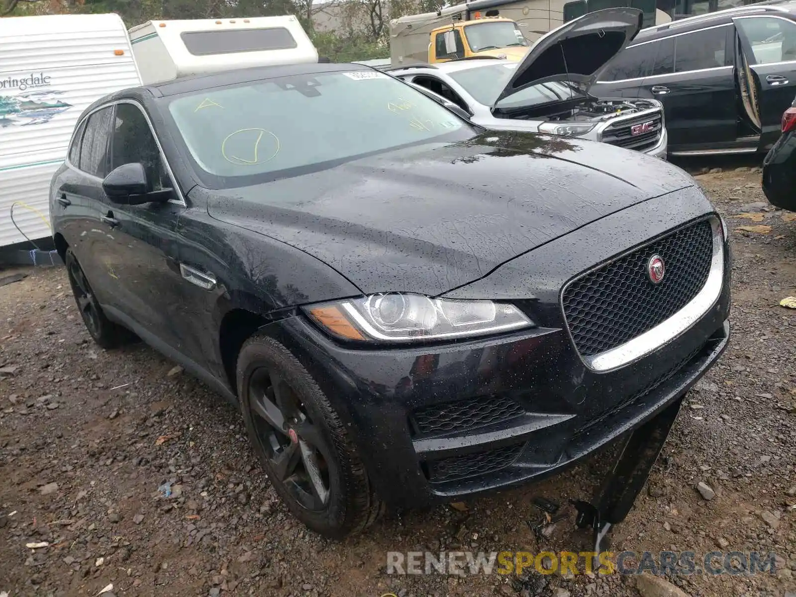 1 Photograph of a damaged car SADCJ2FX3KA369219 JAGUAR F-PACE 2019