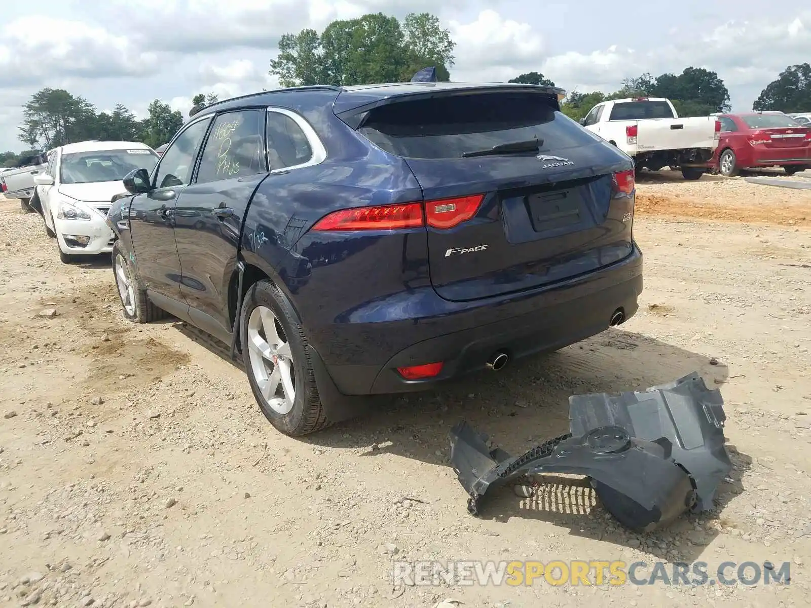 3 Photograph of a damaged car SADCJ2FX3KA610440 JAGUAR F-PACE 2019