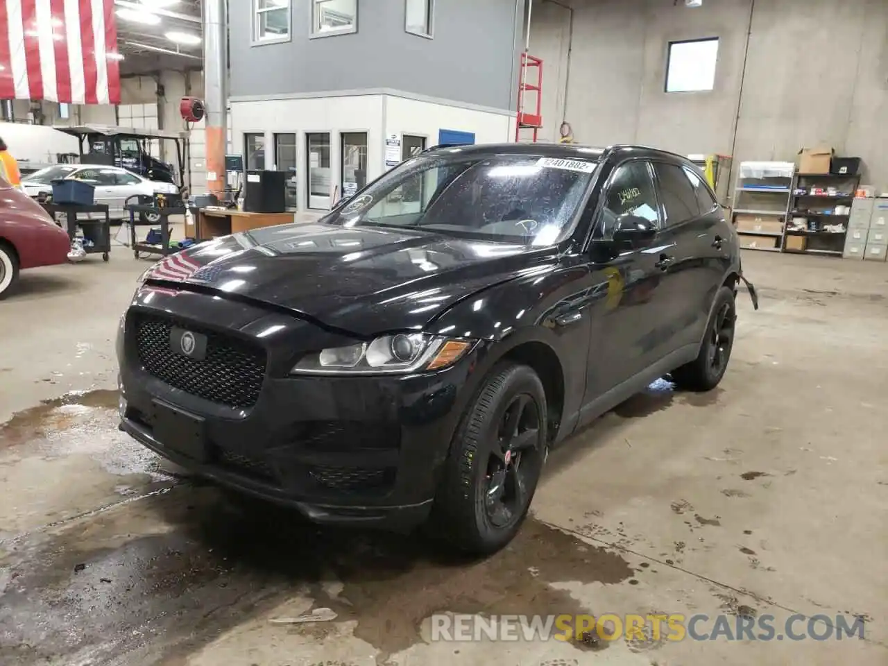 2 Фотография поврежденного автомобиля SADCJ2FX4KA360304 JAGUAR F-PACE 2019