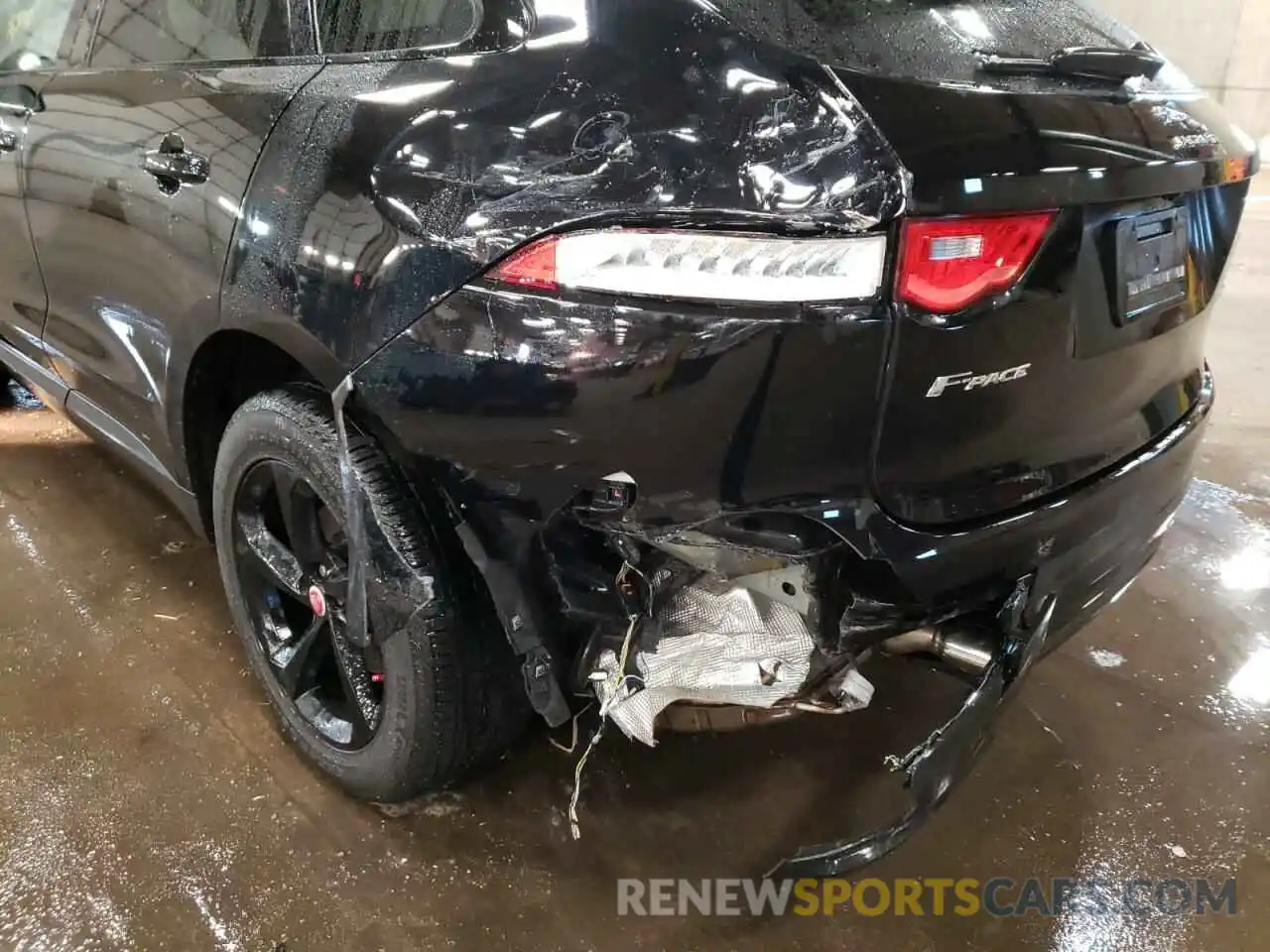 9 Photograph of a damaged car SADCJ2FX4KA360304 JAGUAR F-PACE 2019