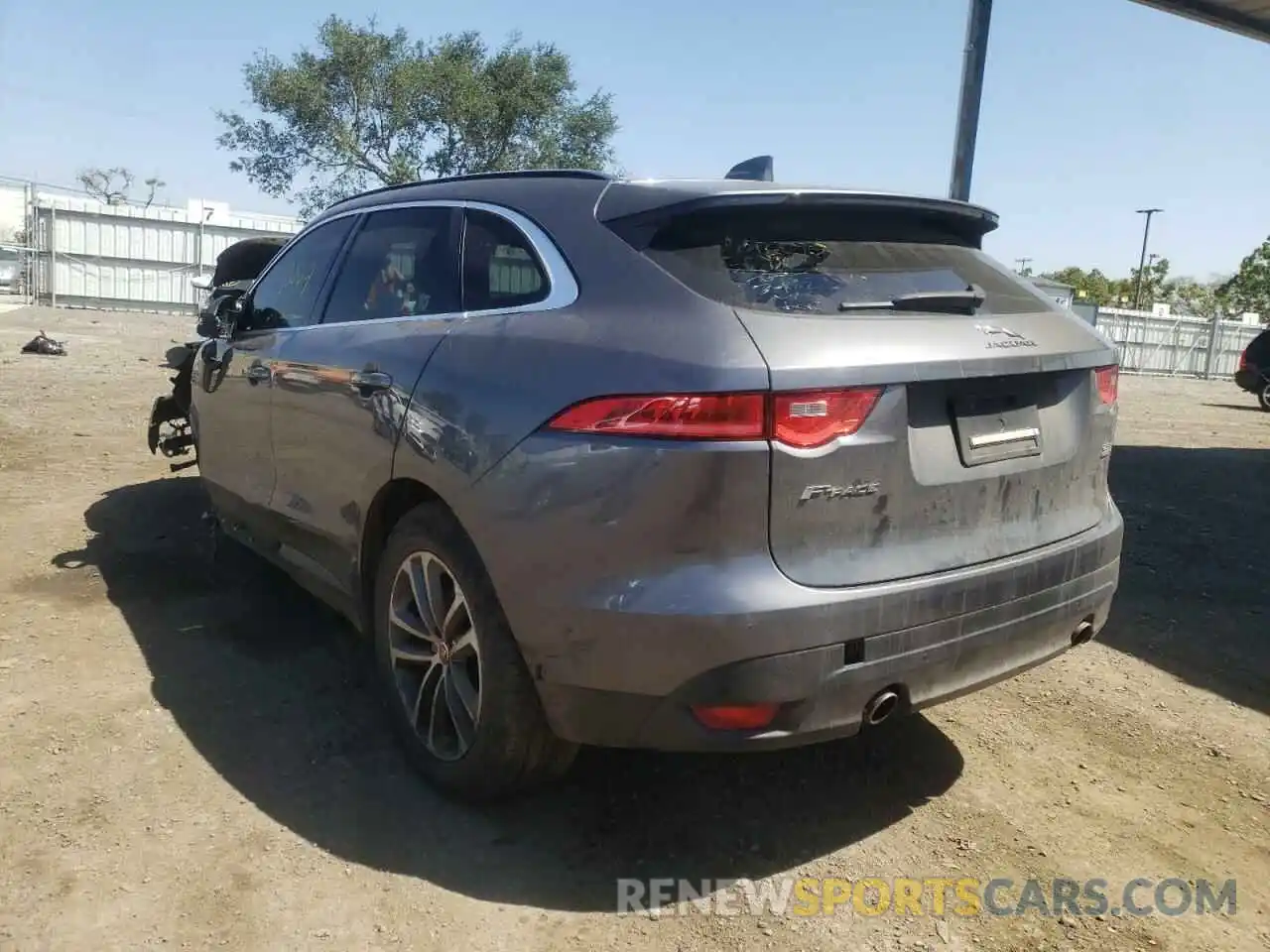 3 Фотография поврежденного автомобиля SADCJ2FX4KA360335 JAGUAR F-PACE 2019