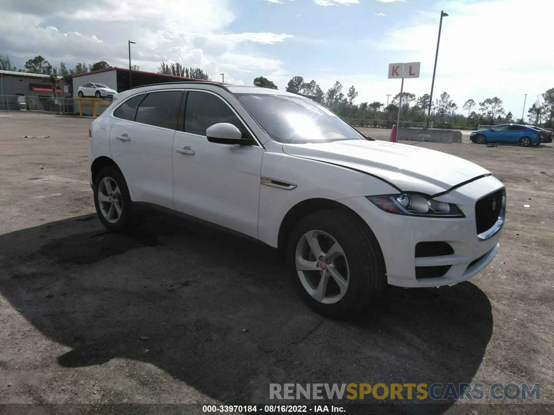 1 Photograph of a damaged car SADCJ2FX4KA364580 JAGUAR F-PACE 2019