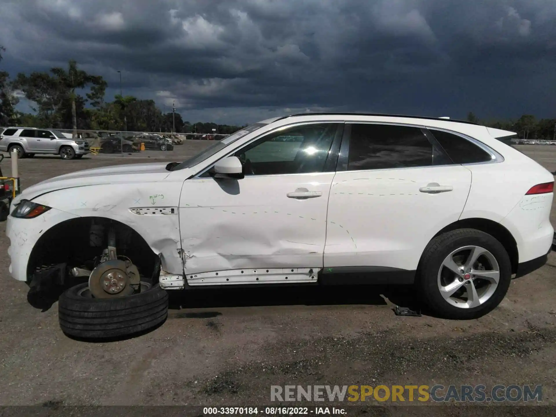 6 Photograph of a damaged car SADCJ2FX4KA364580 JAGUAR F-PACE 2019